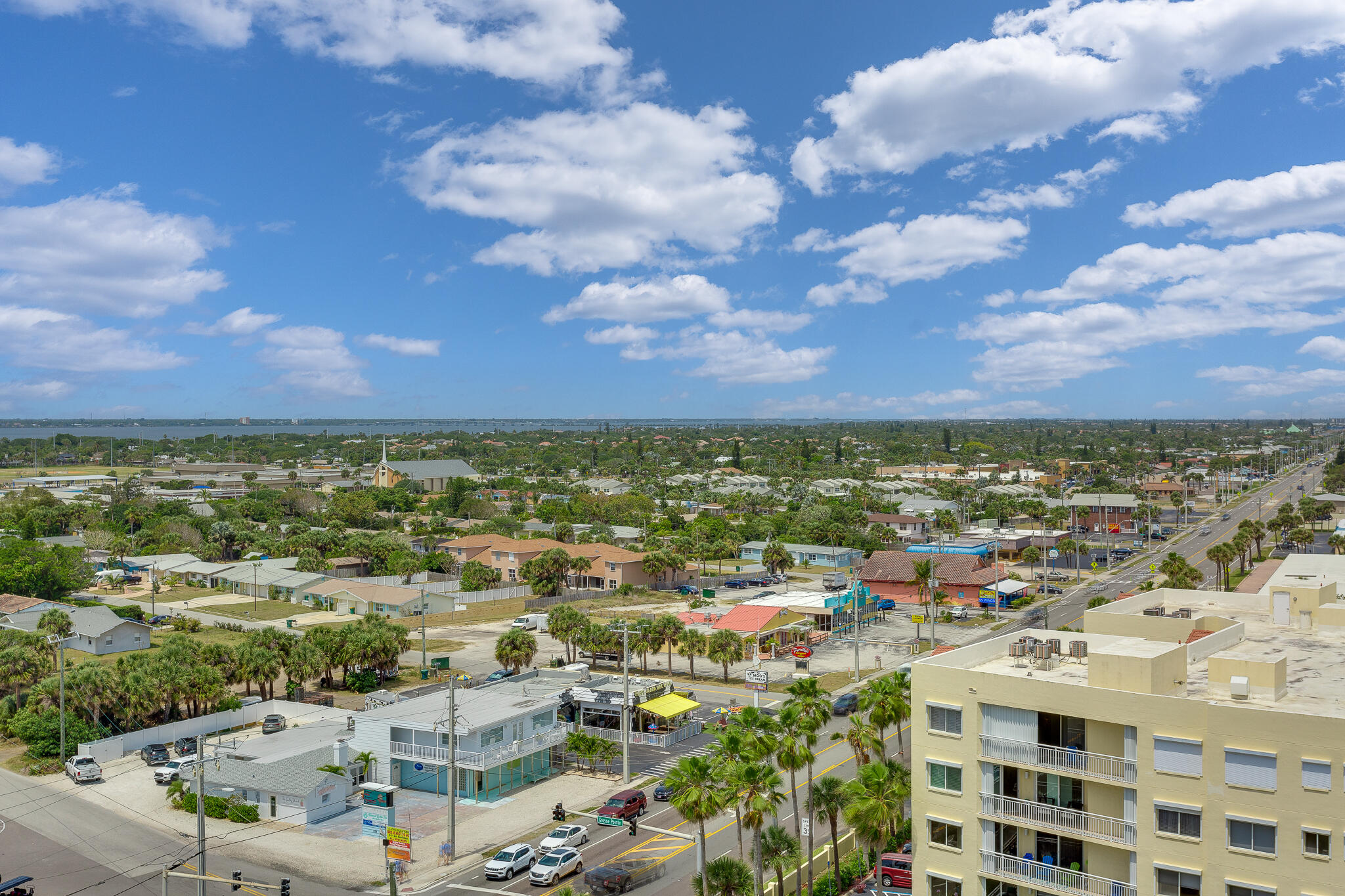 877 N Highway A1a, 1201