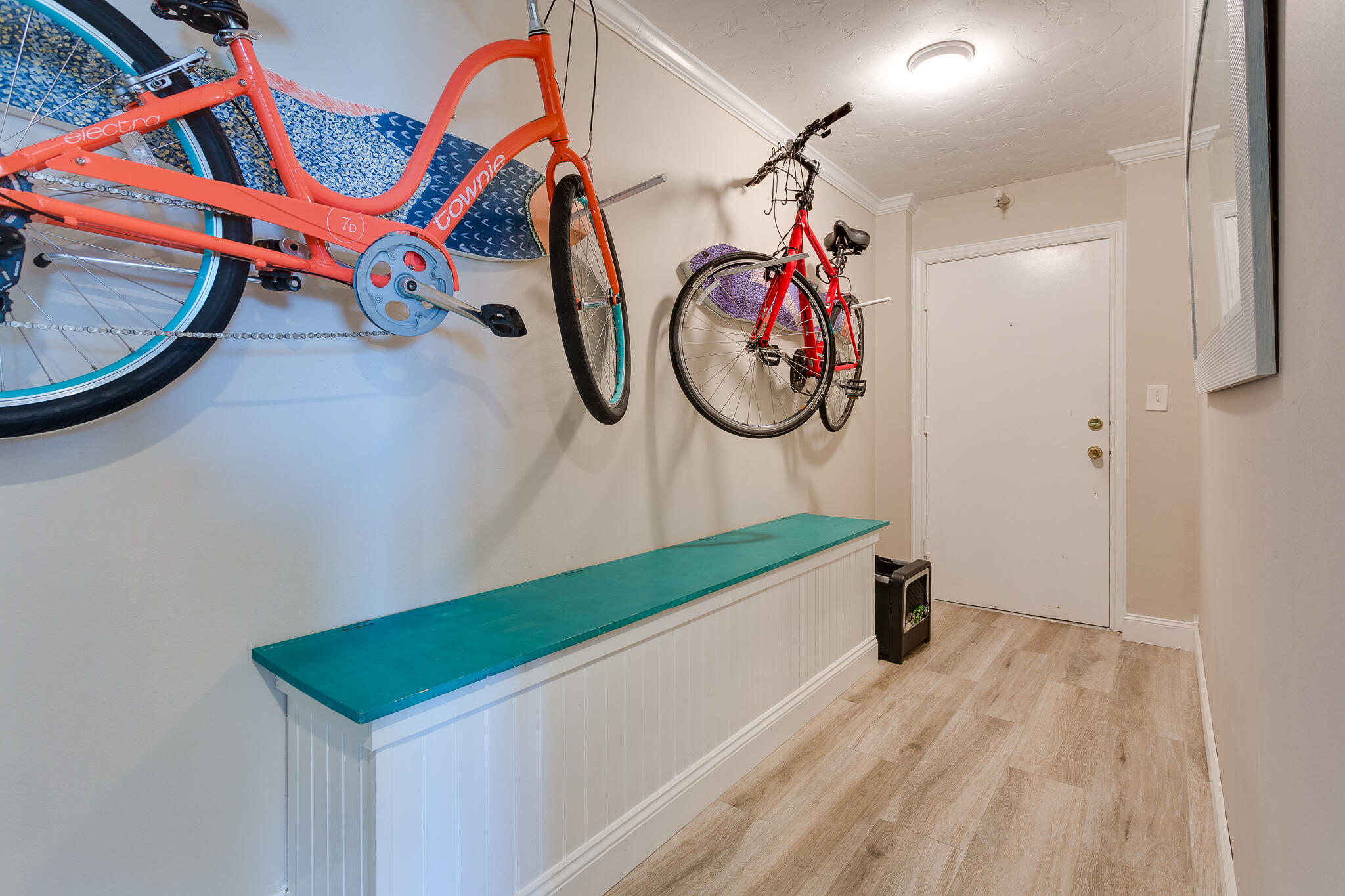 877 N Highway A1a, 1201