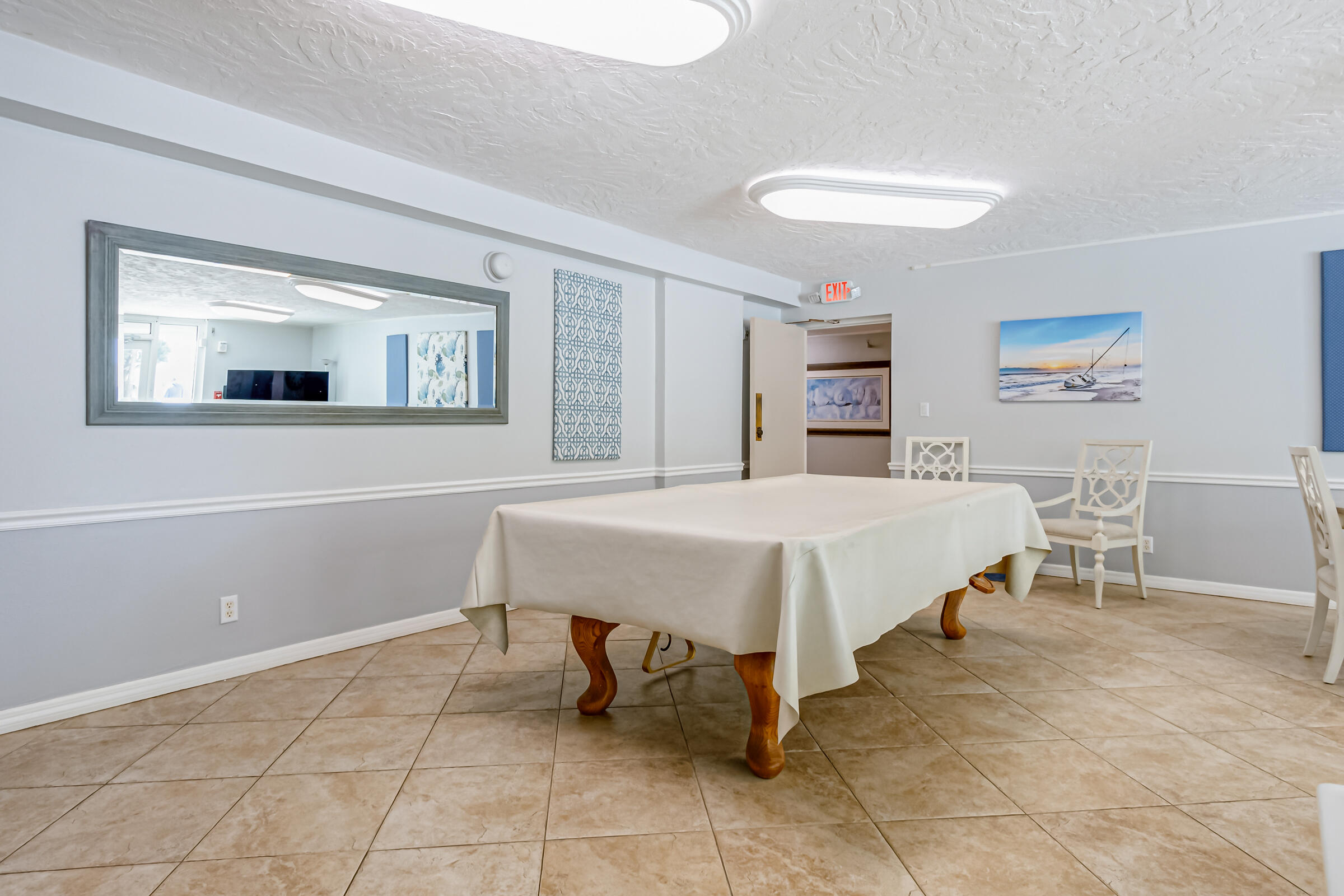 877 N Highway A1a, 1201