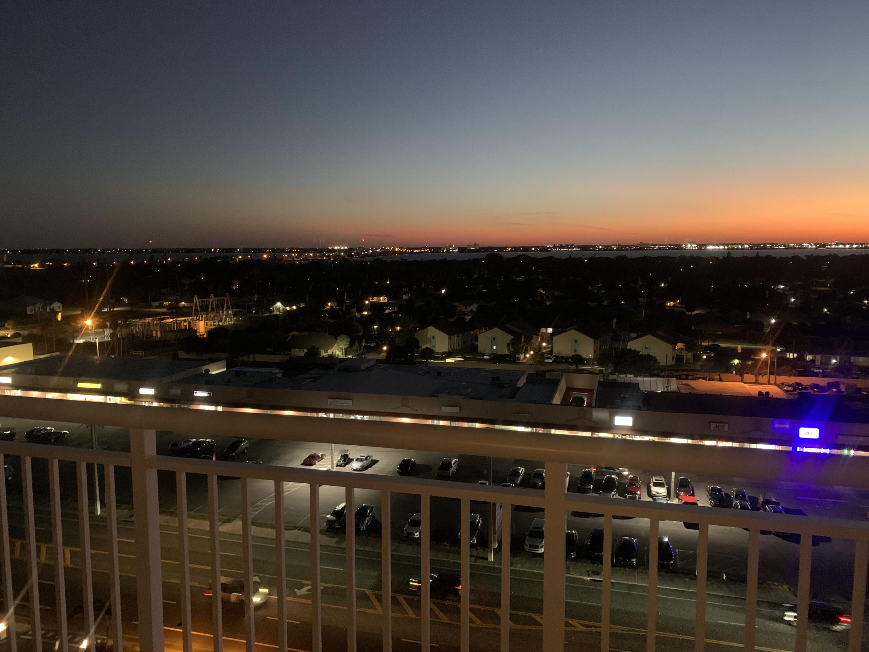 877 N Highway A1a, 1201