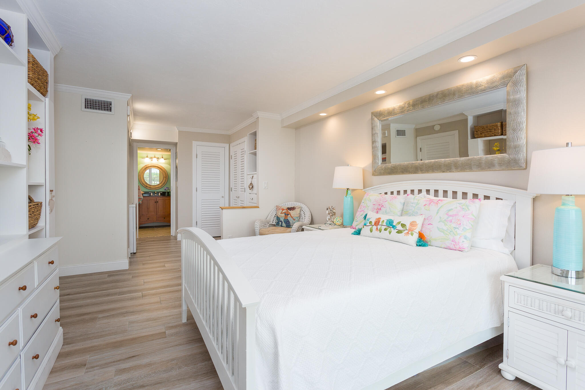 877 N Highway A1a, 1201