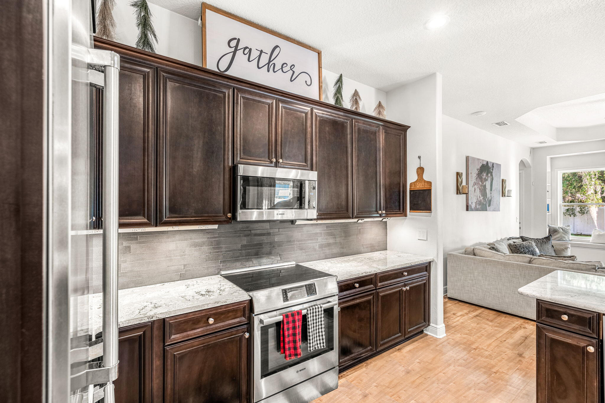 120 Via Catalano Court NE