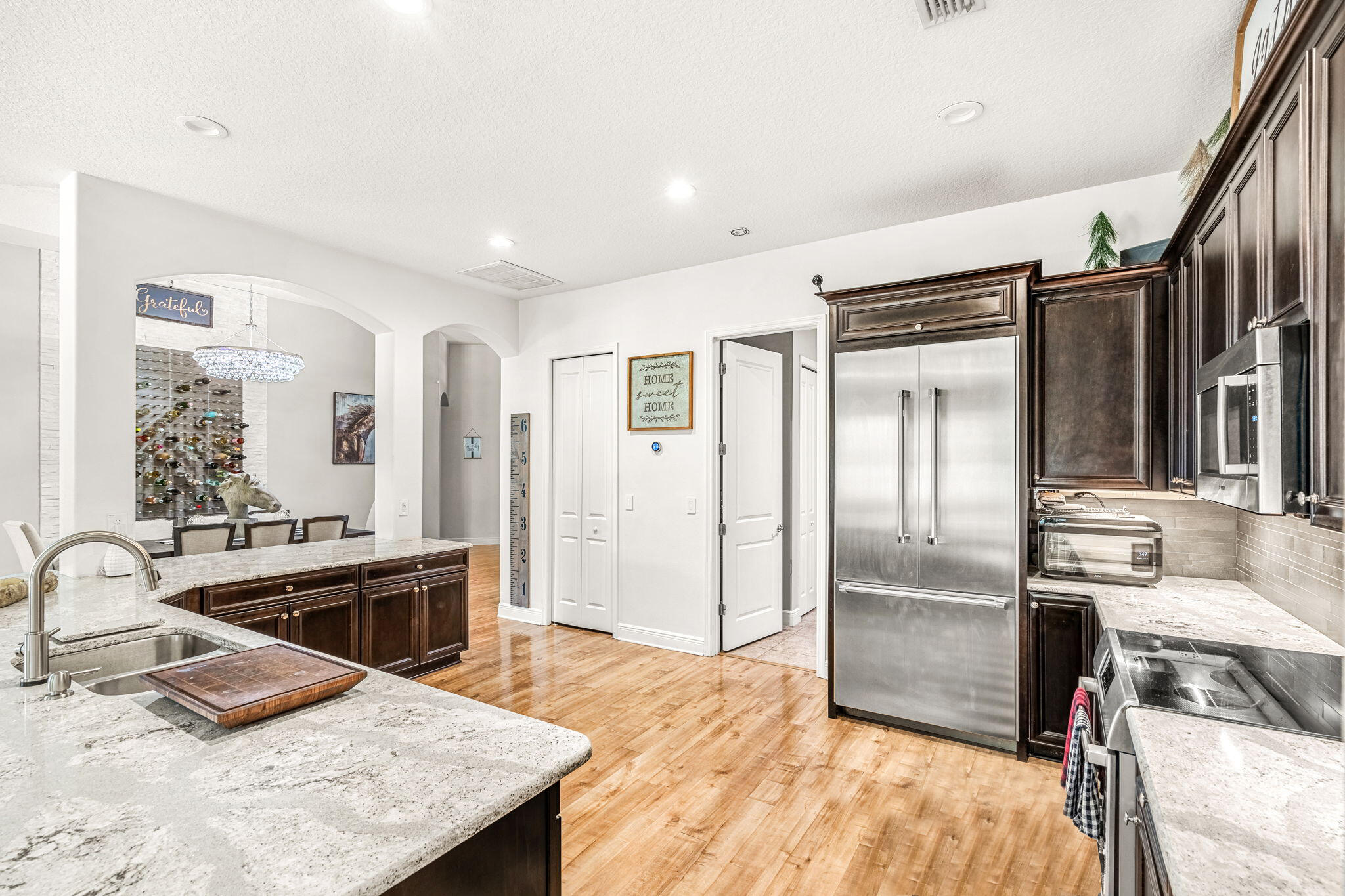 120 Via Catalano Court NE