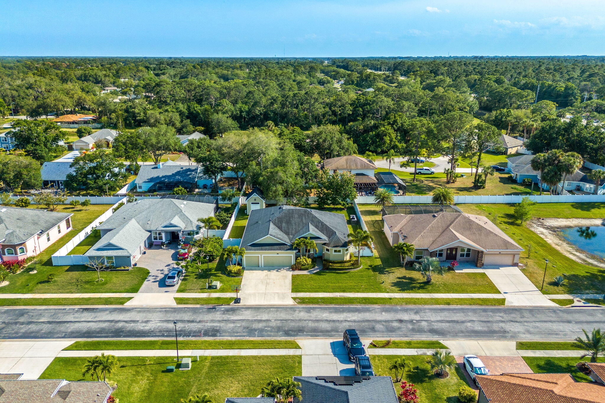 120 Via Catalano Court NE