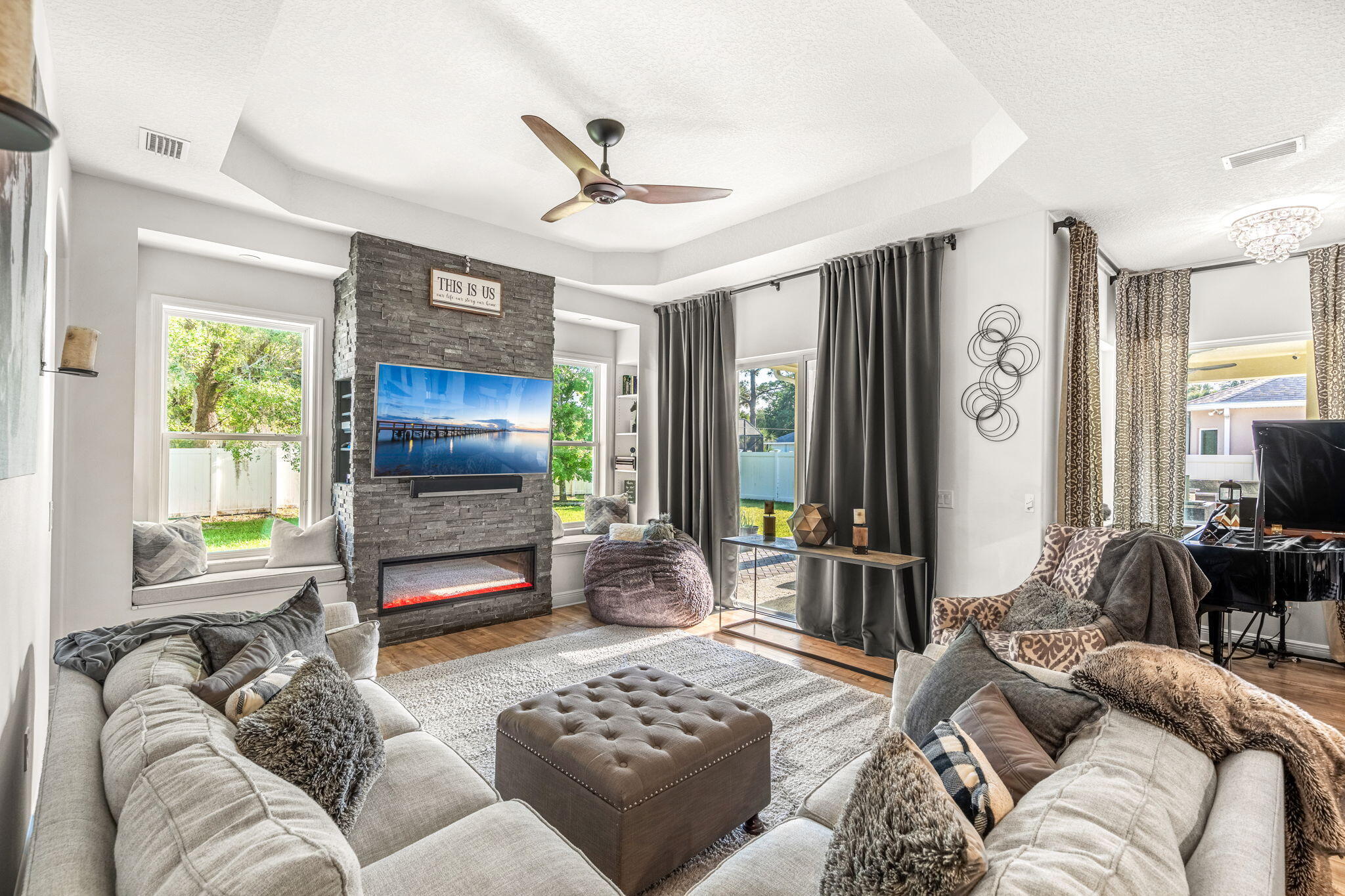 120 Via Catalano Court NE