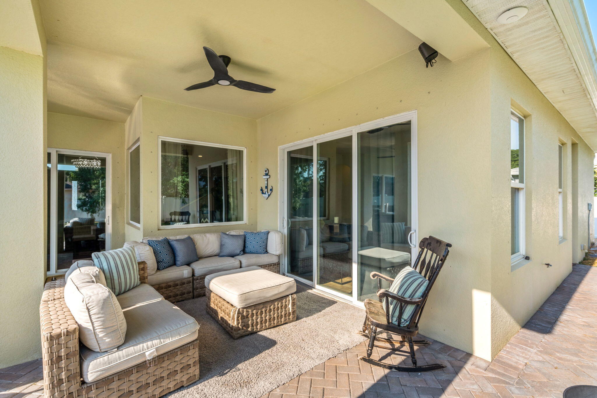 120 Via Catalano Court NE