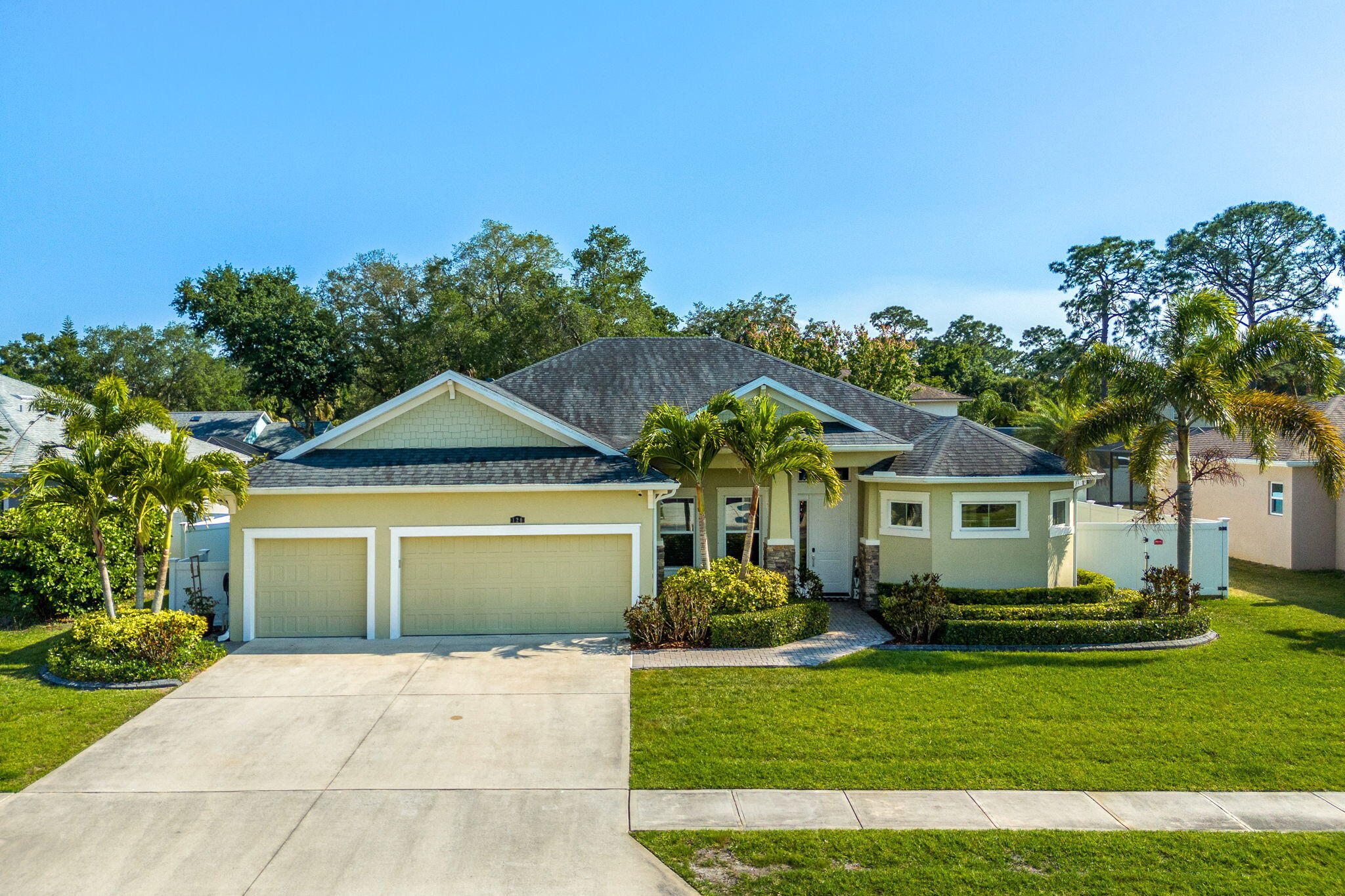 120 Via Catalano Court NE