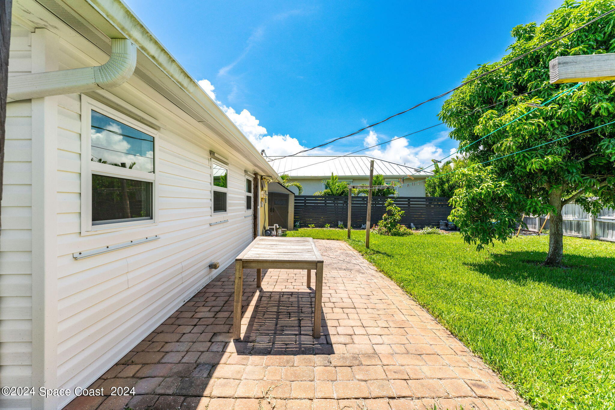 202 Micanopy Court