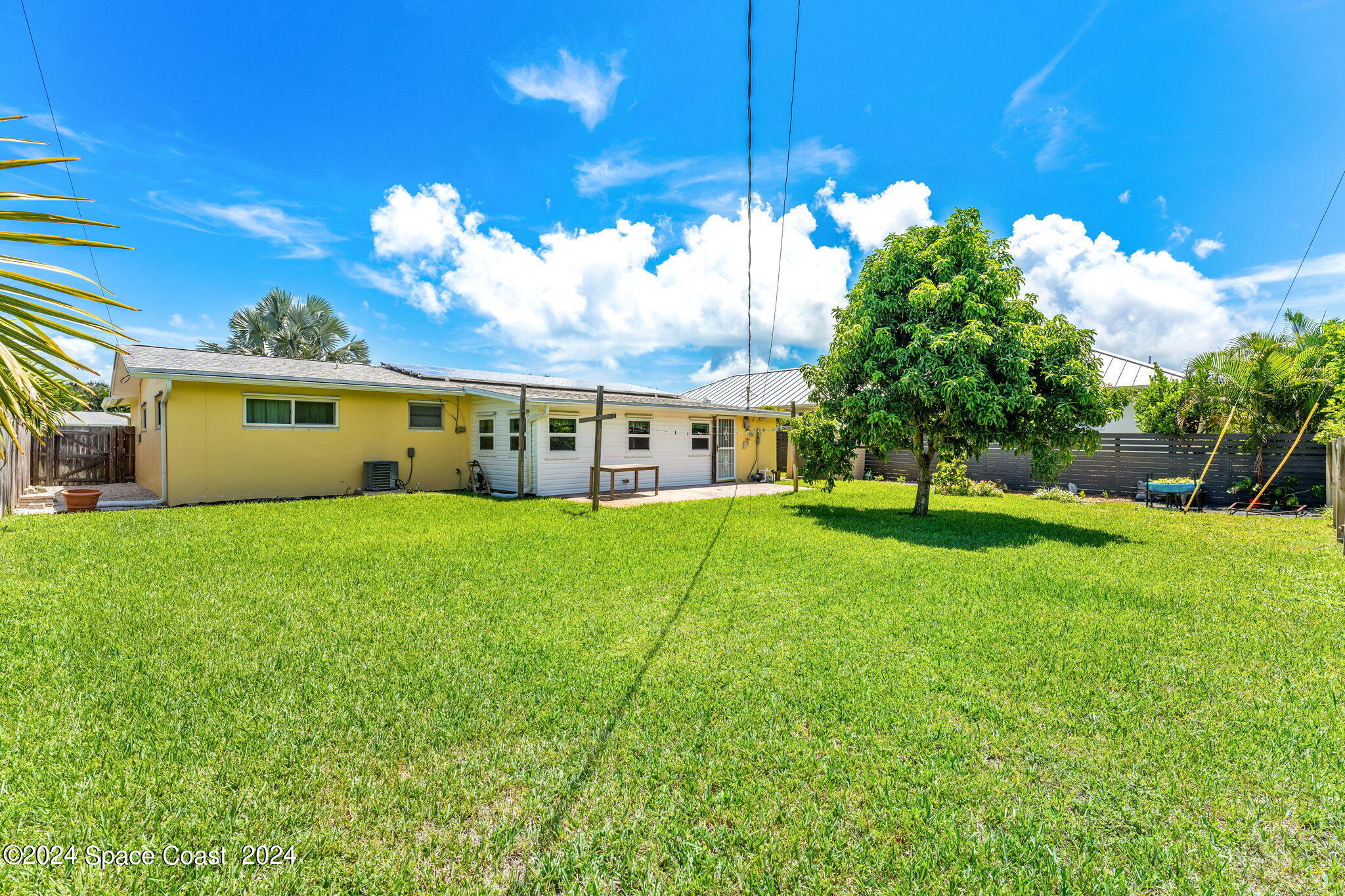 202 Micanopy Court