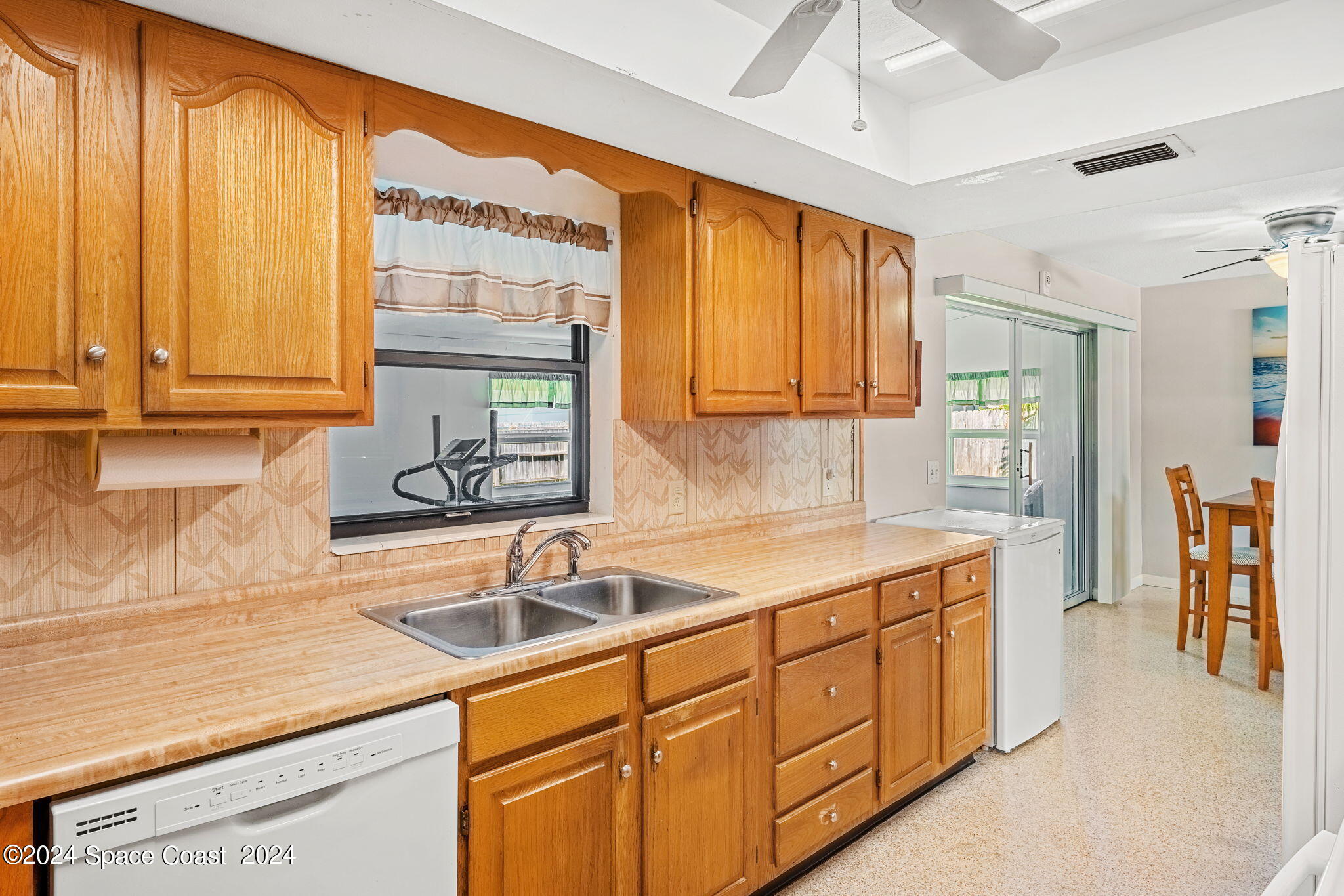 202 Micanopy Court