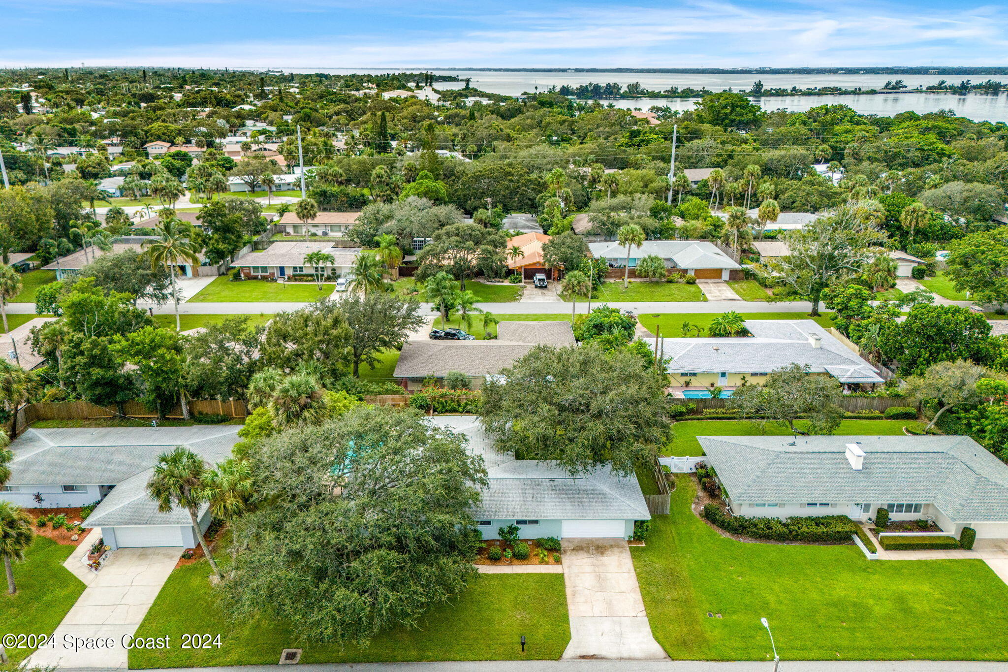 545 Seabreeze Drive