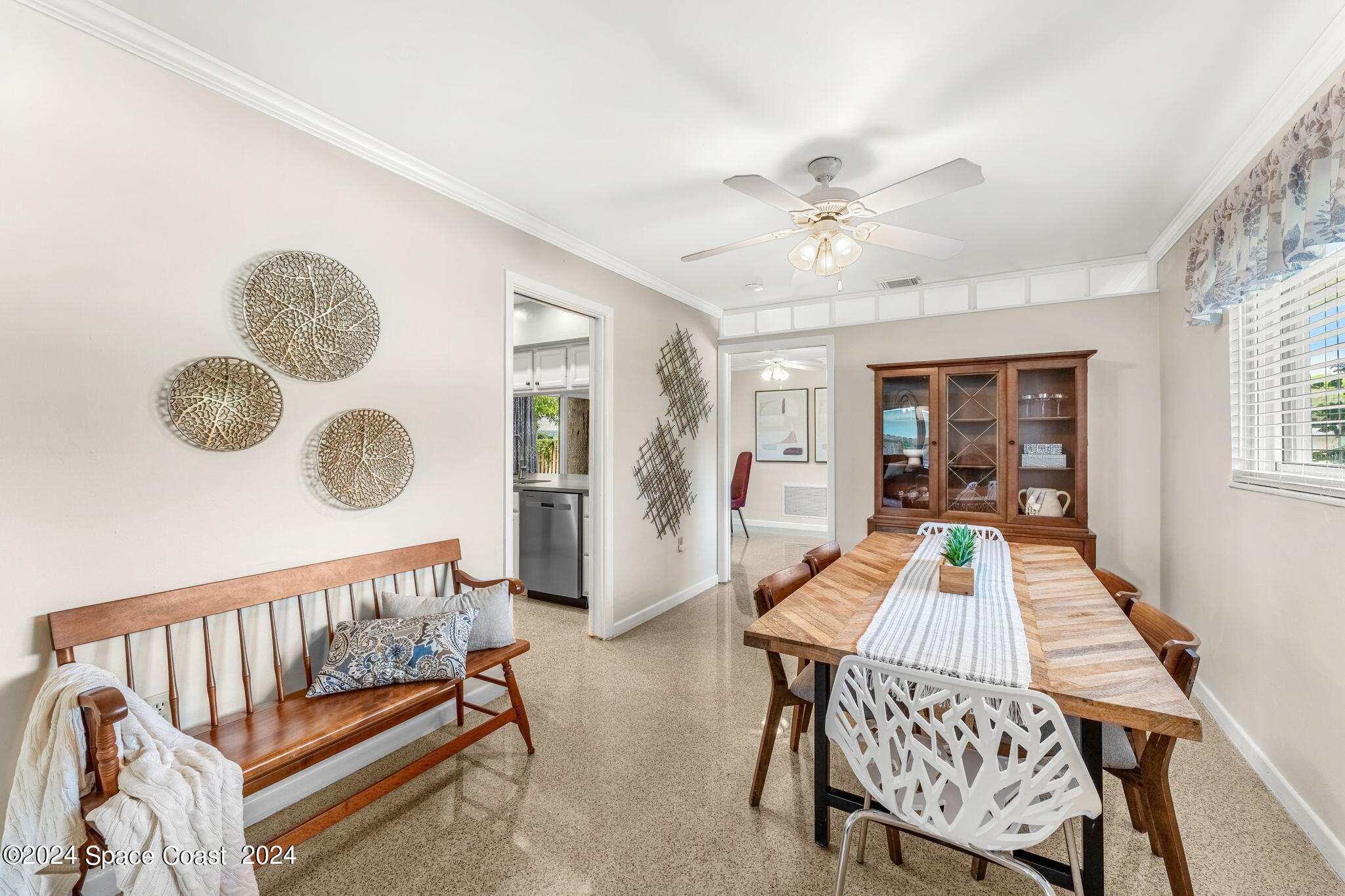 545 Seabreeze Drive