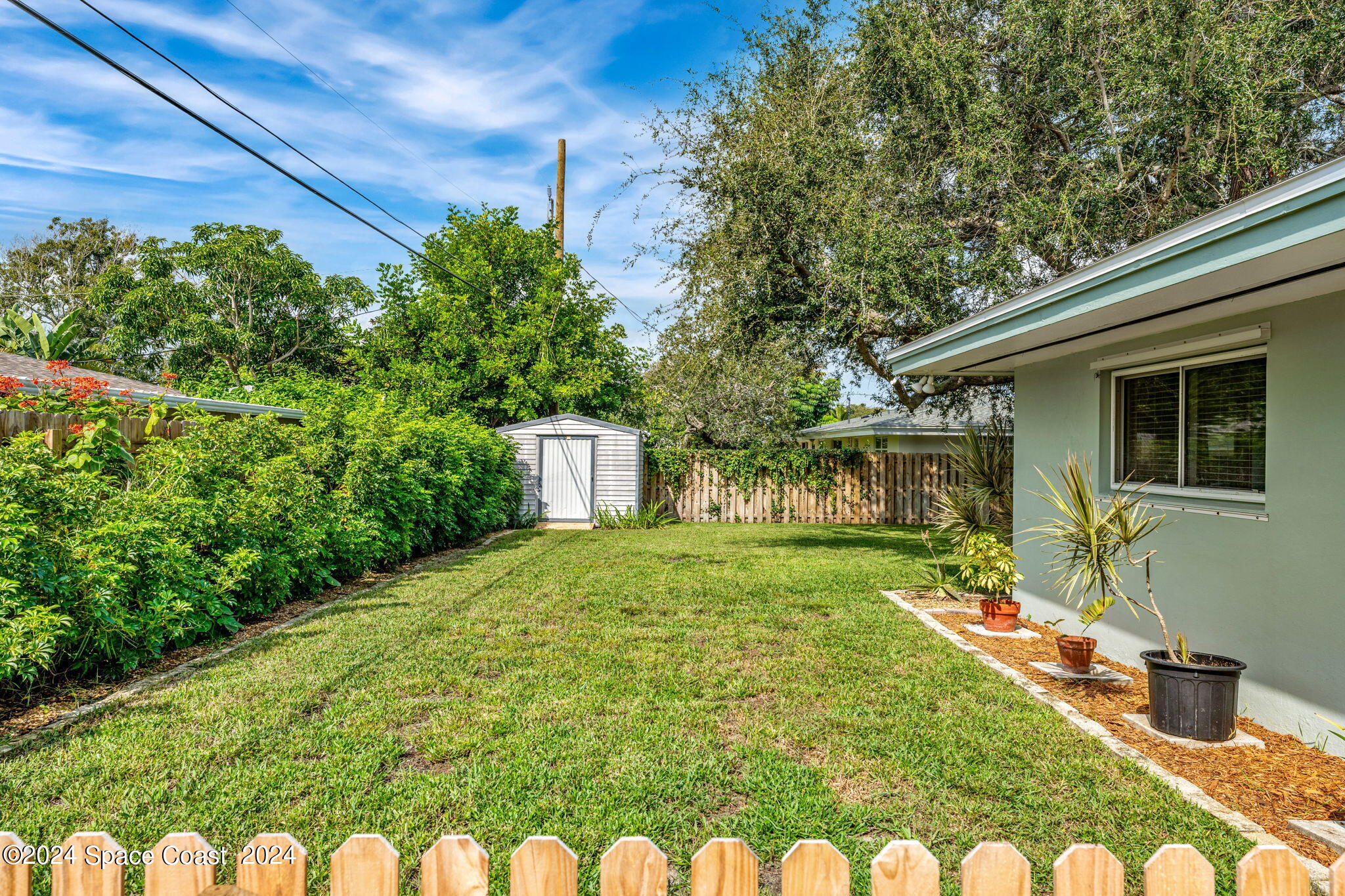 545 Seabreeze Drive