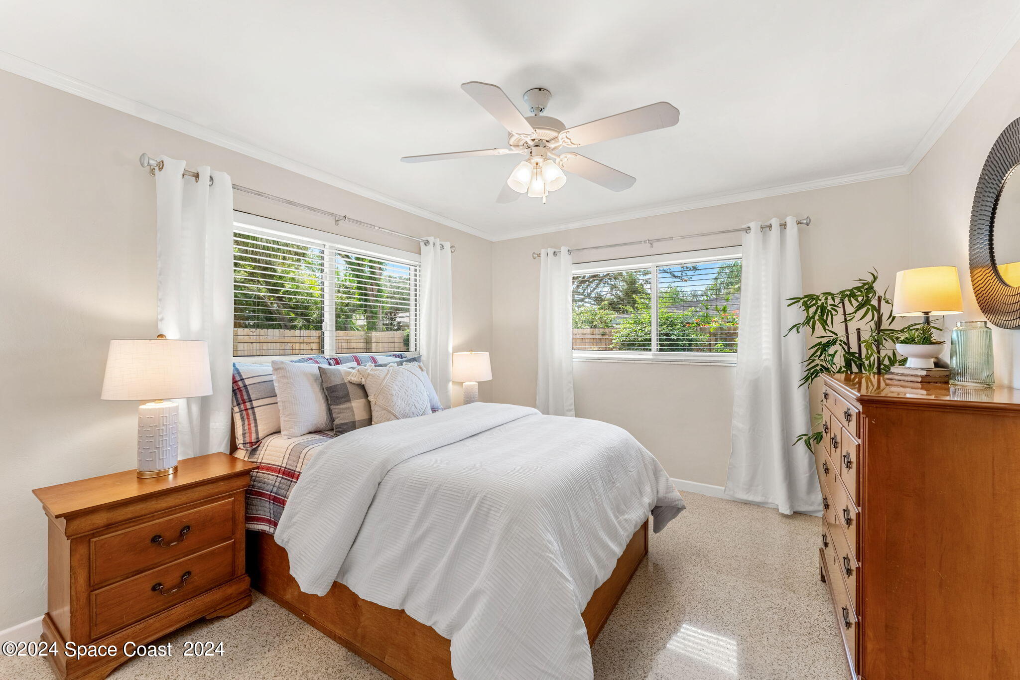 545 Seabreeze Drive