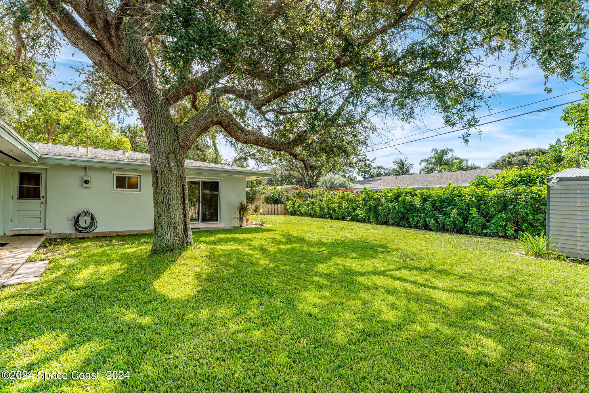 545 Seabreeze Drive