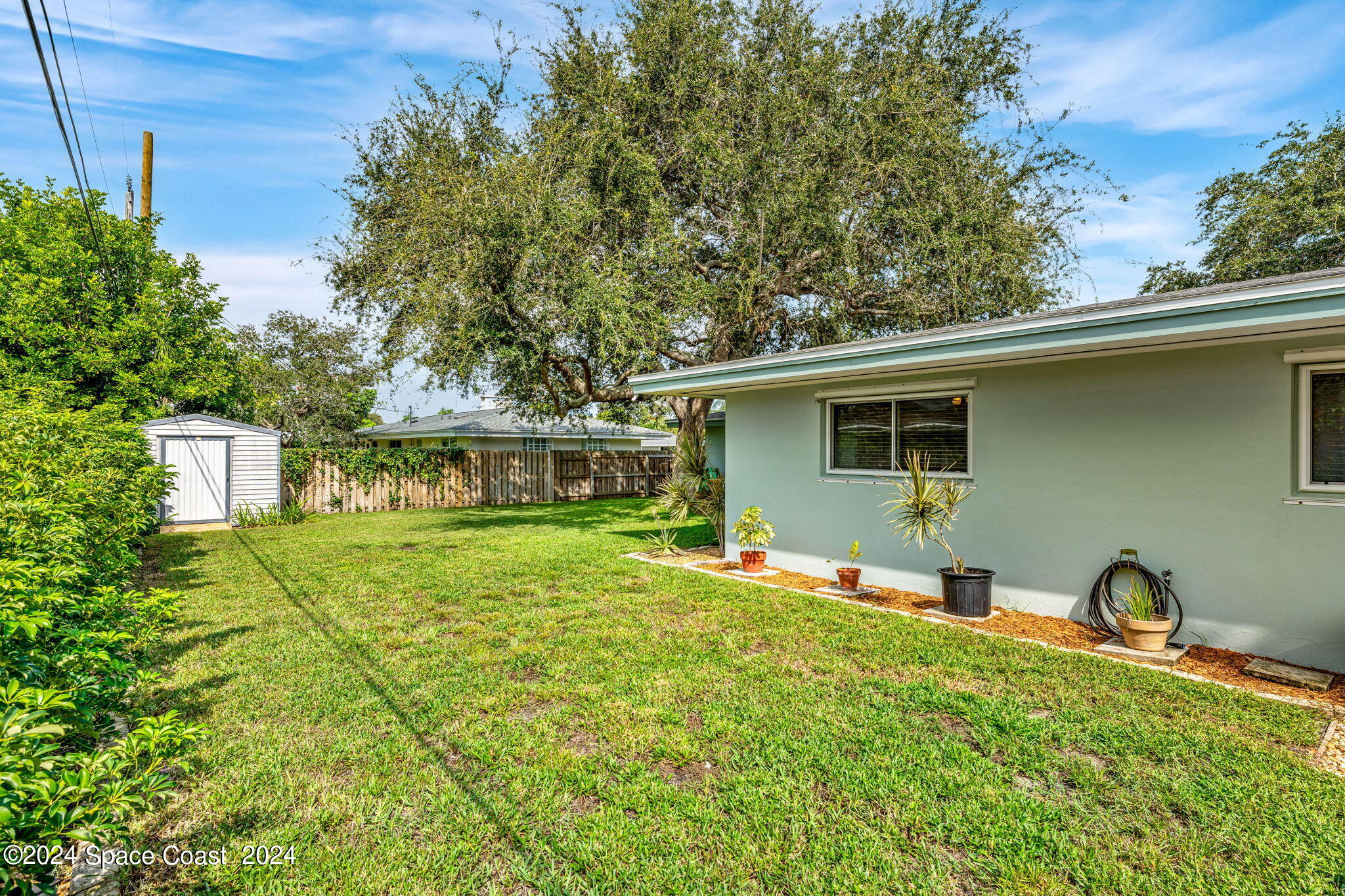 545 Seabreeze Drive