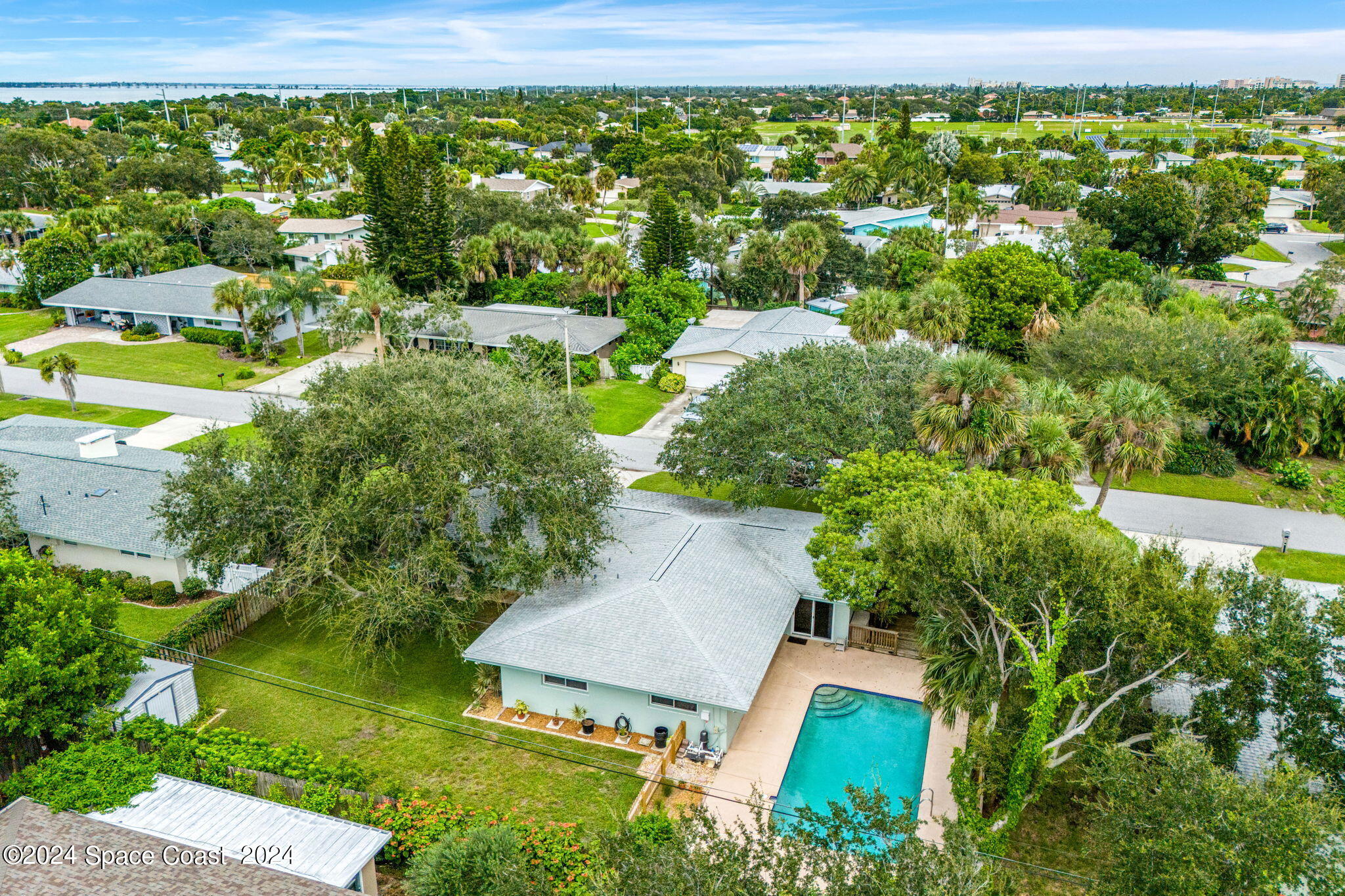 545 Seabreeze Drive