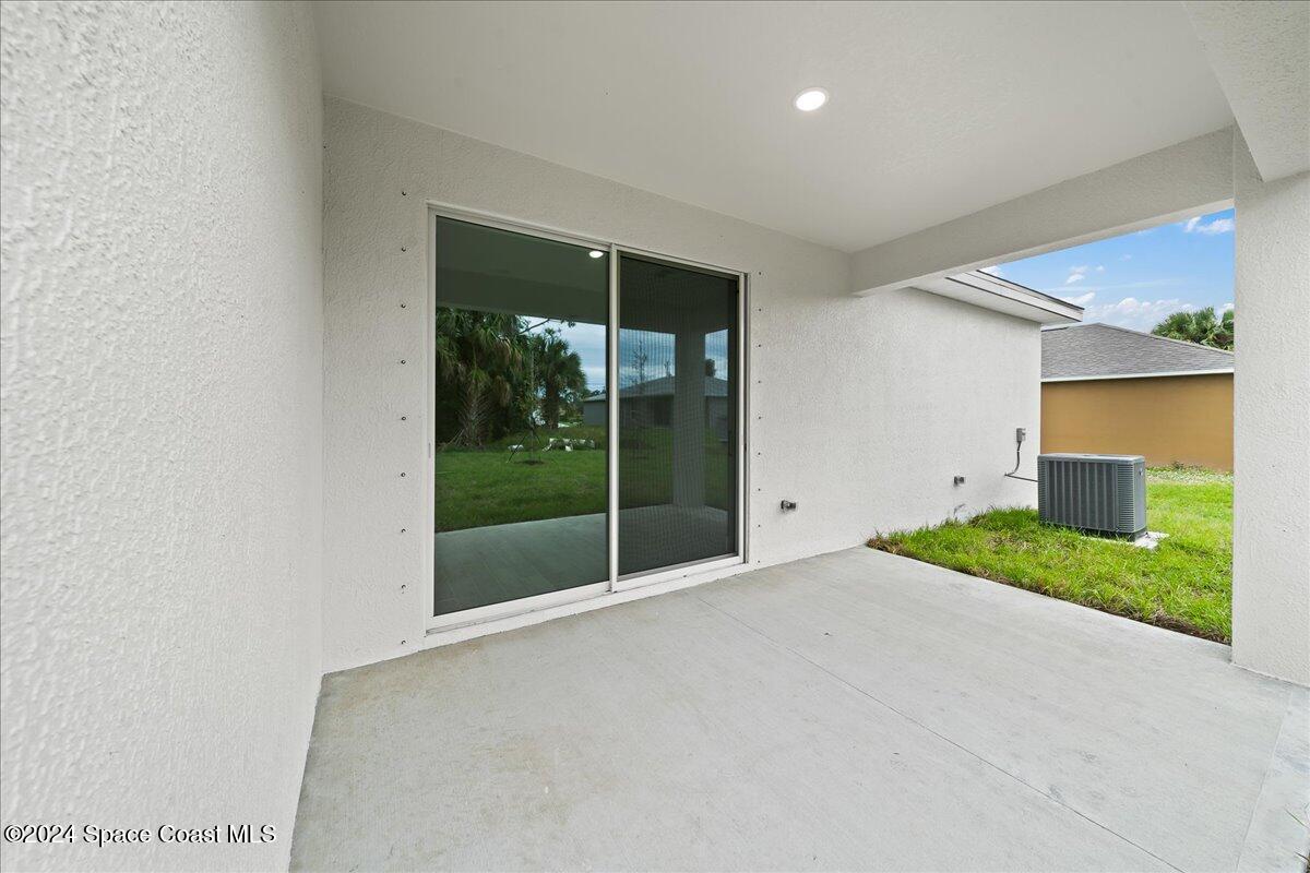 120 Silver Frost Street SE