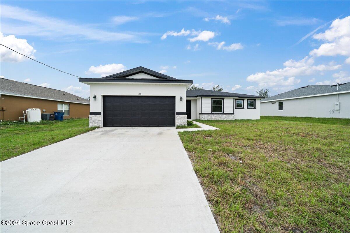 120 Silver Frost Street SE
