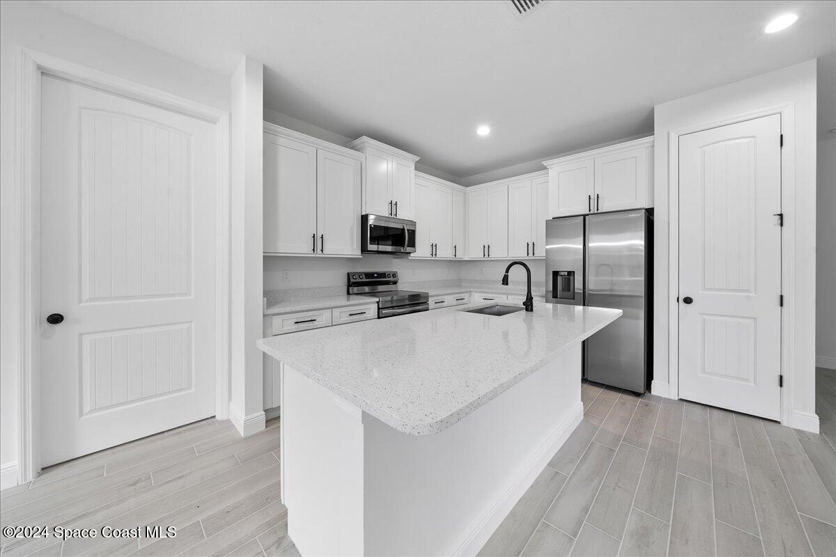 120 Silver Frost Street SE