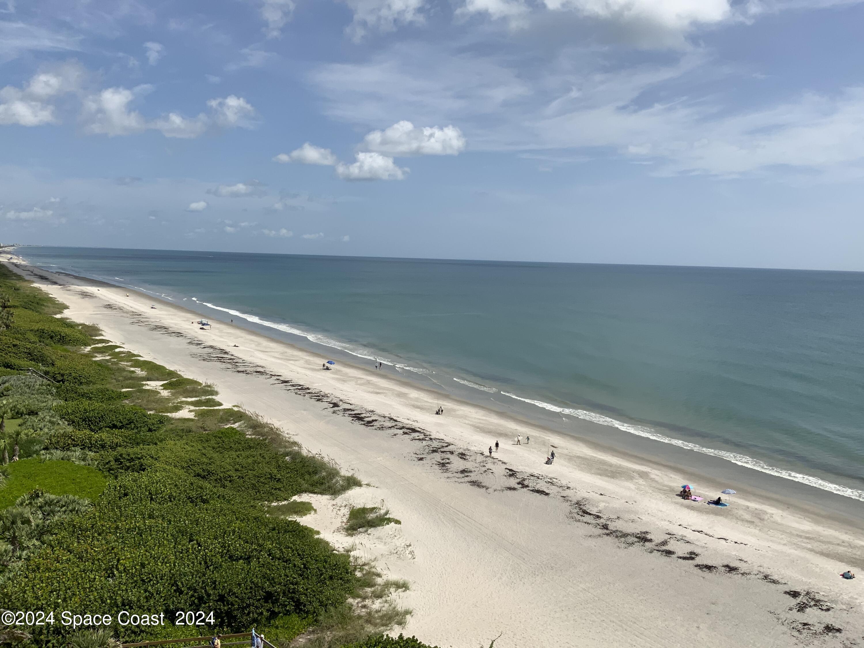 877 N Highway A1a, 1003