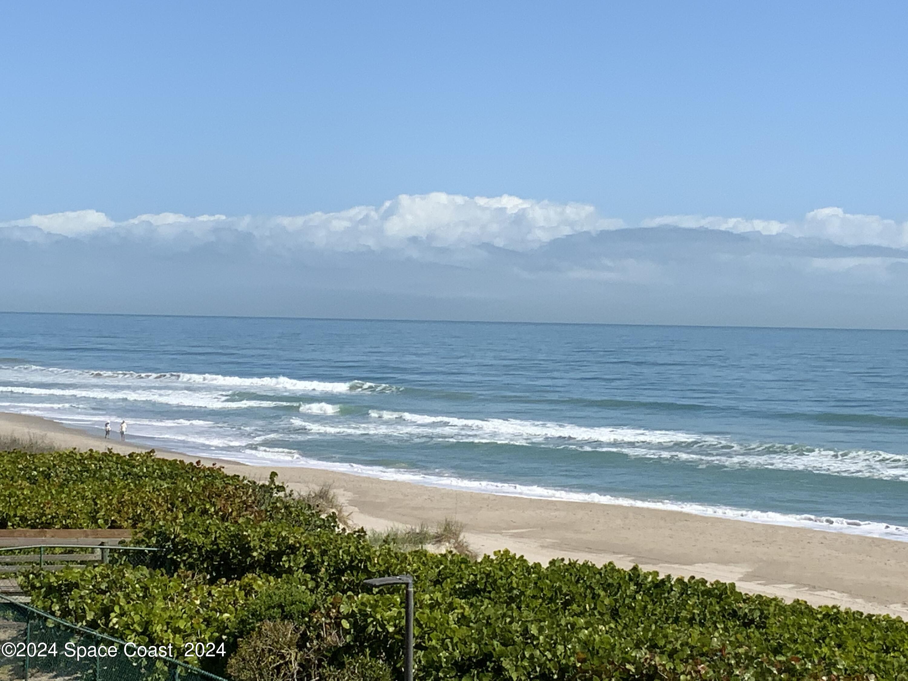 877 N Highway A1a, 1003