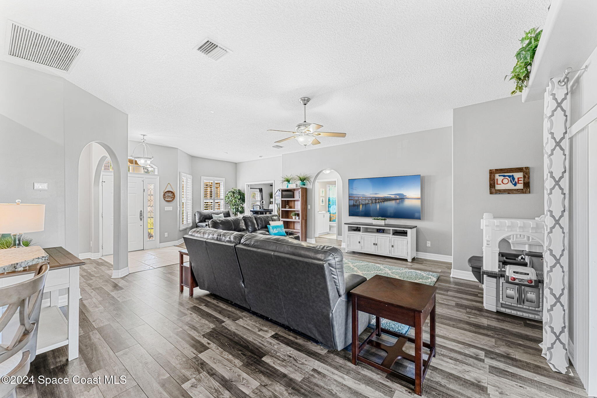4127 San Ysidro Way