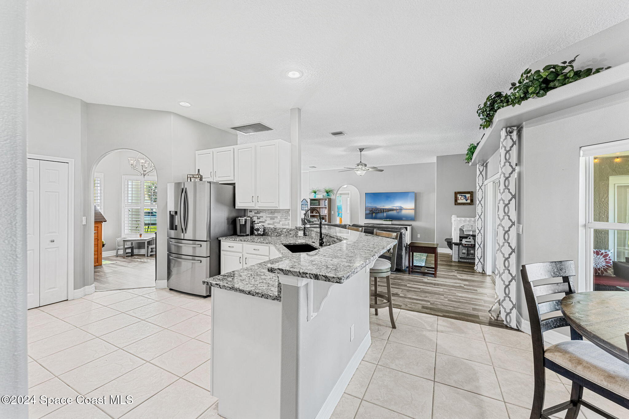 4127 San Ysidro Way