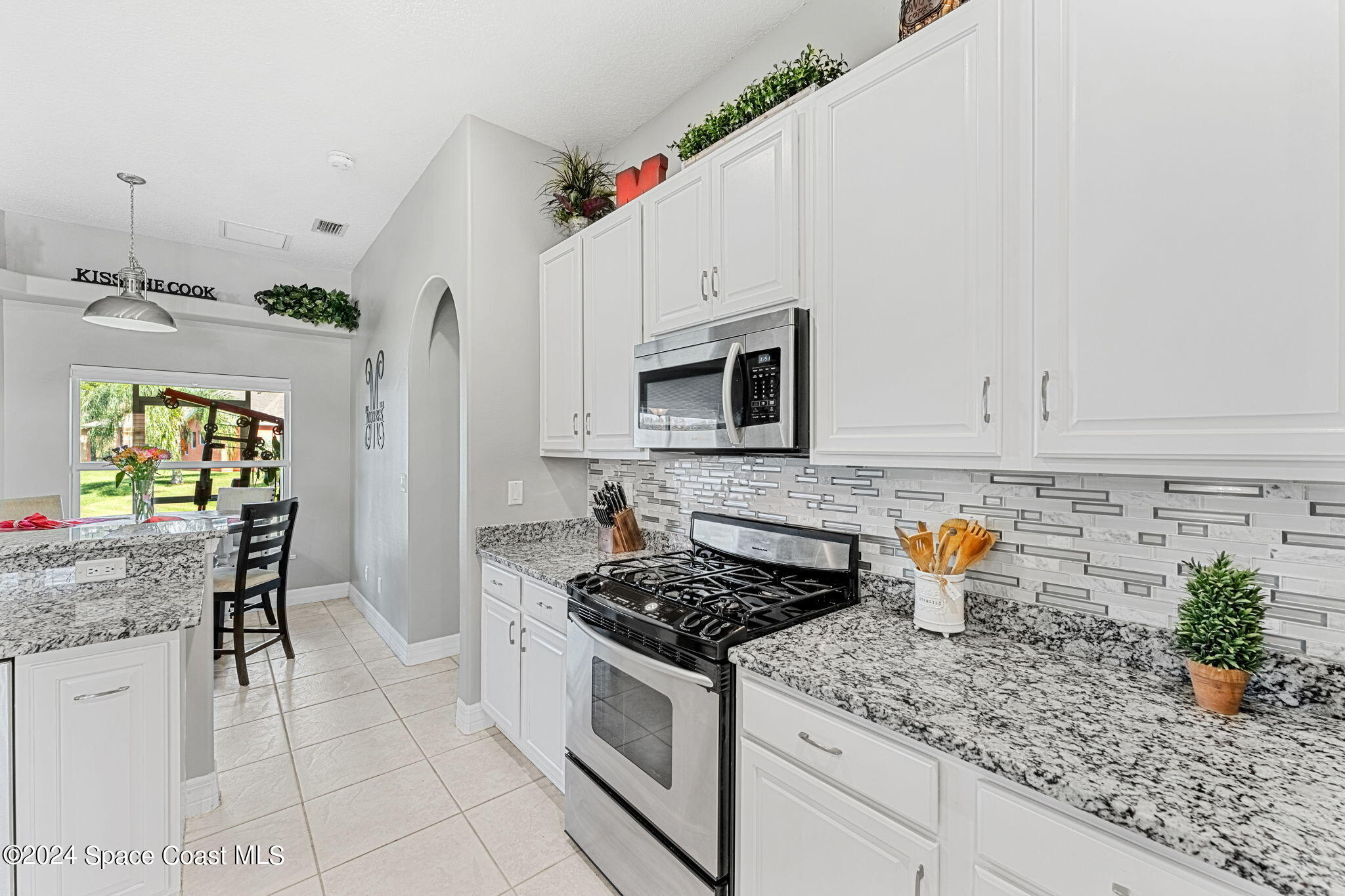 4127 San Ysidro Way