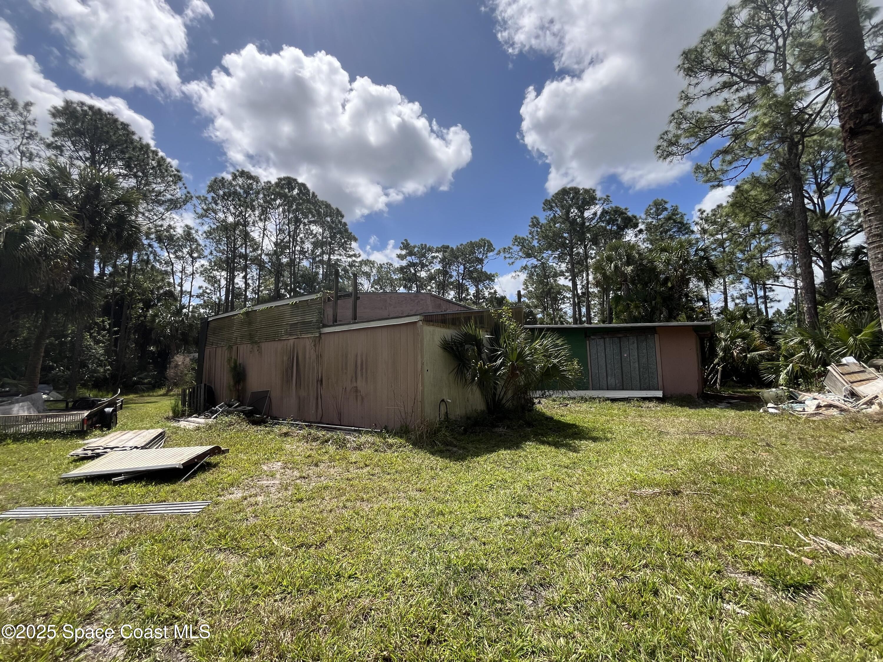 891 Hartsdale Avenue SW