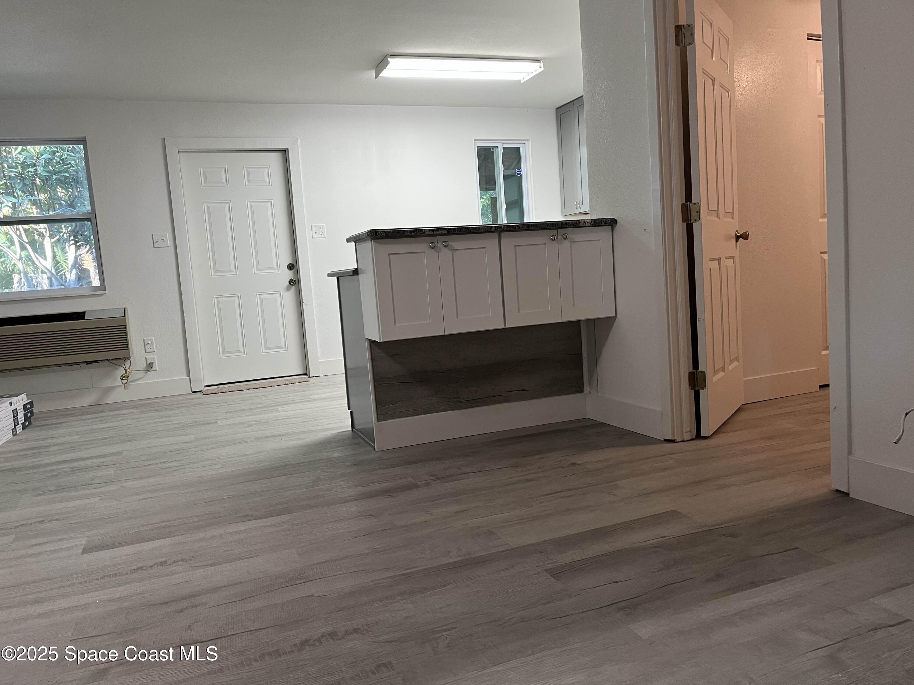 891 Hartsdale Avenue SW