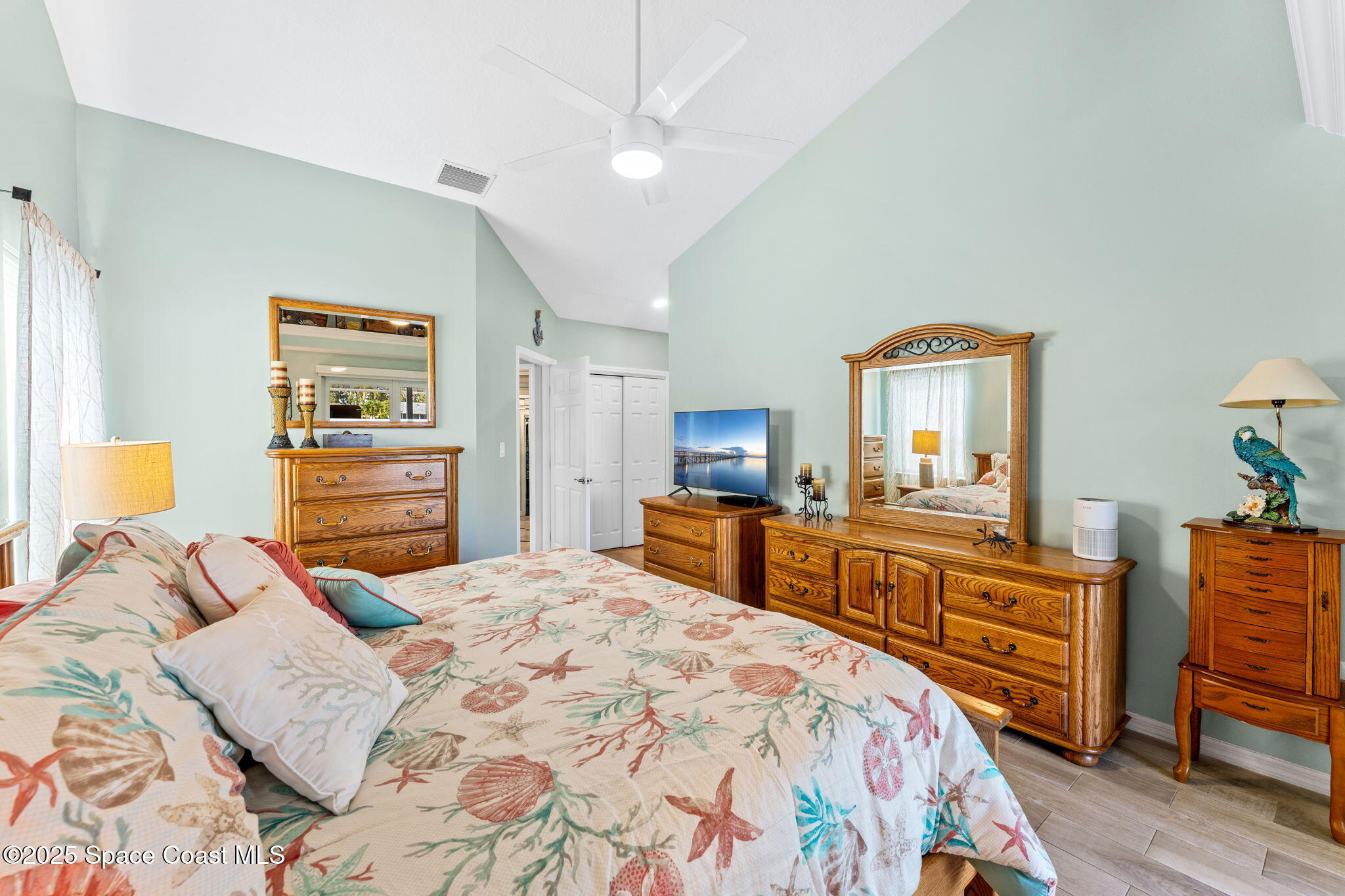 3068 Pineda Crossing Drive