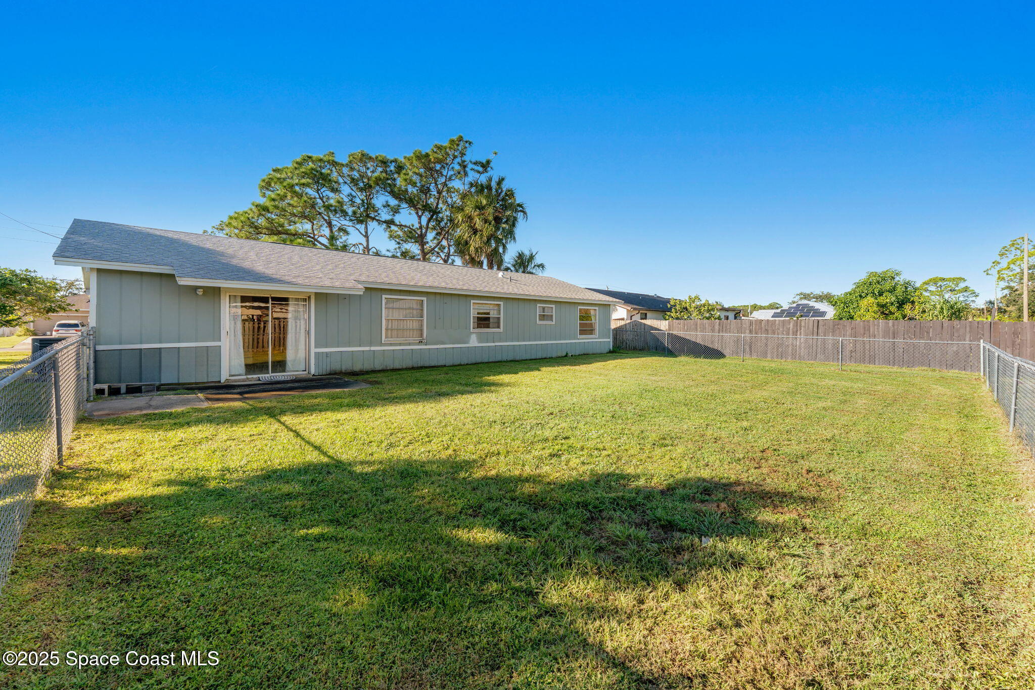 231 Americana Boulevard NW