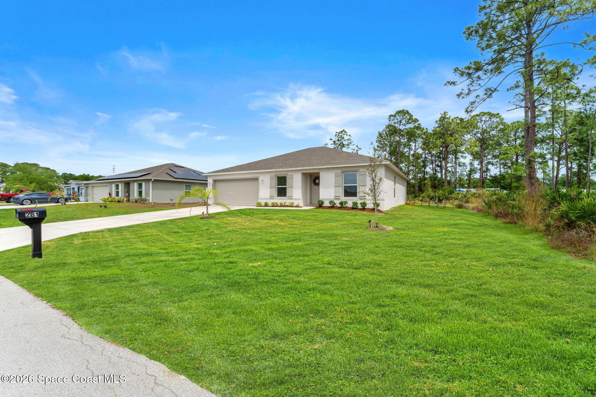 281 Sarah Road SW