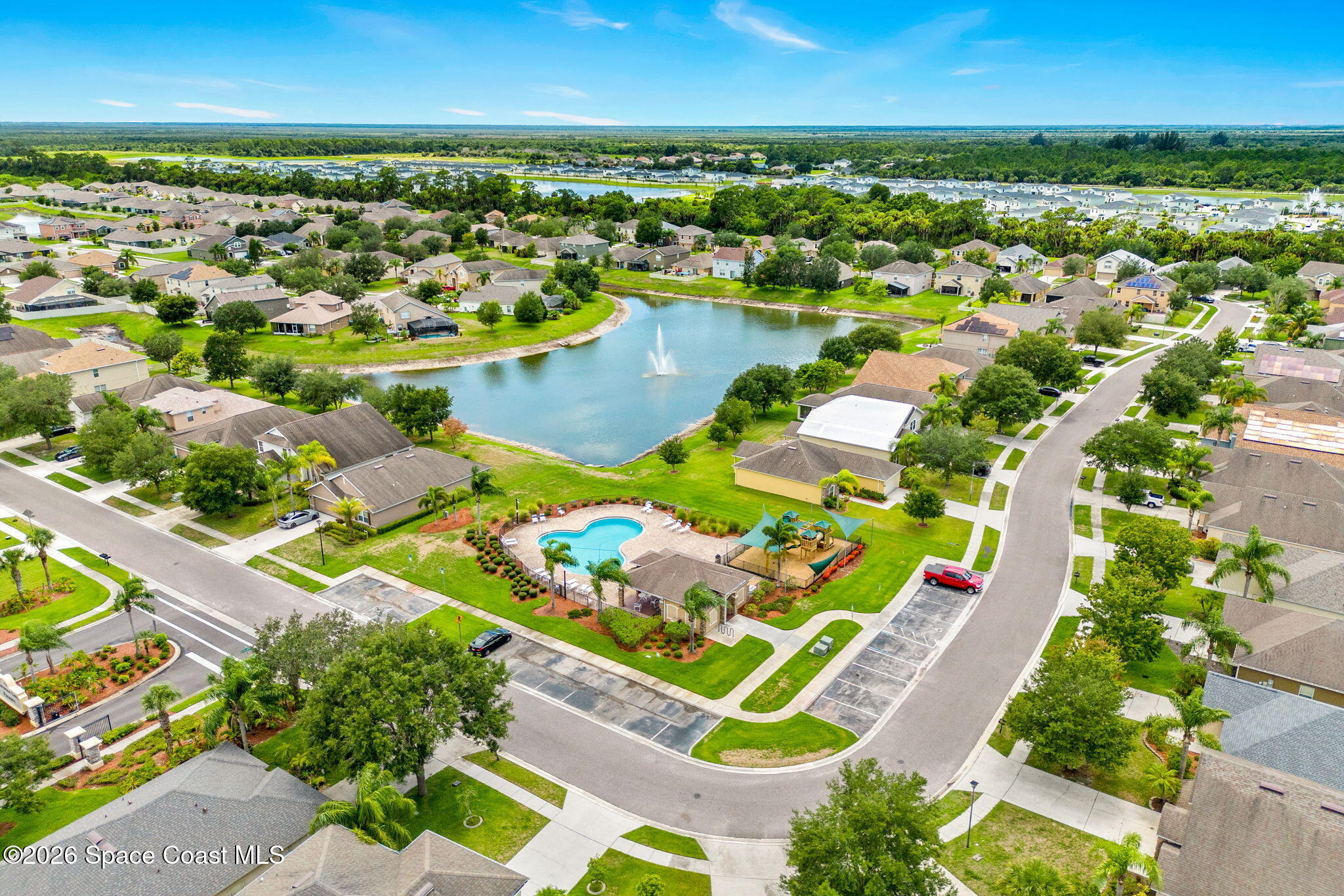 333 Guinevere Drive SW