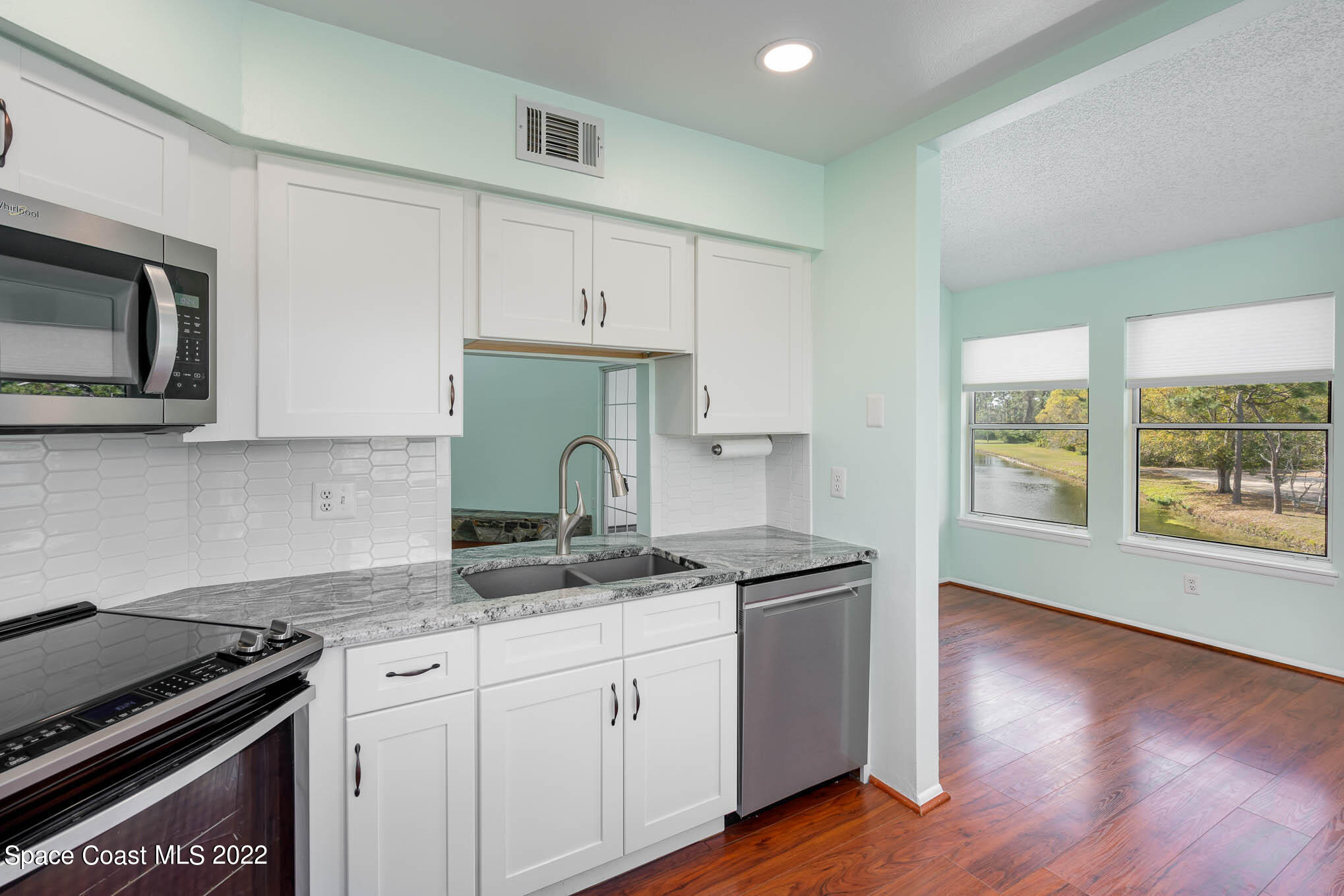 4610 Beck Lake, 4116