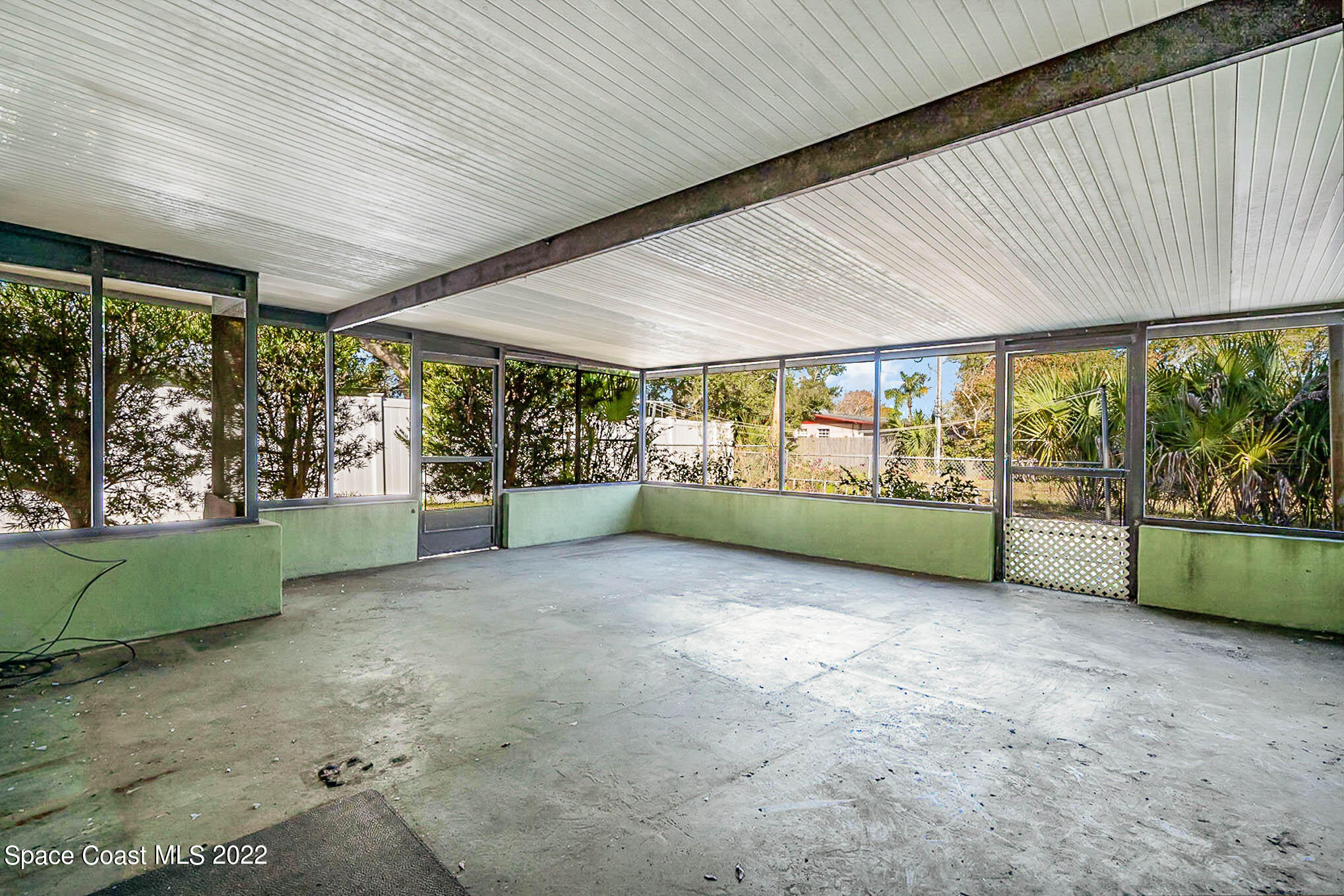 5041 Frederick Avenue