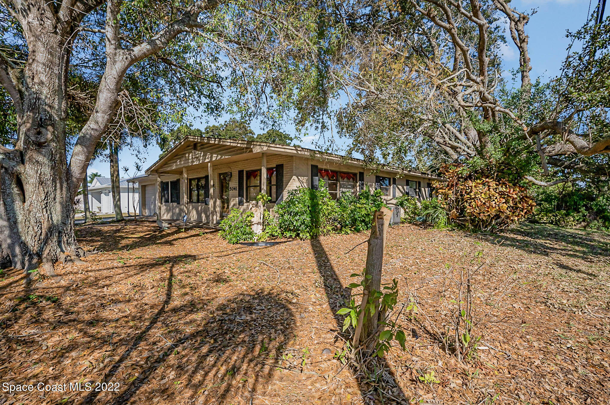 5041 Frederick Avenue