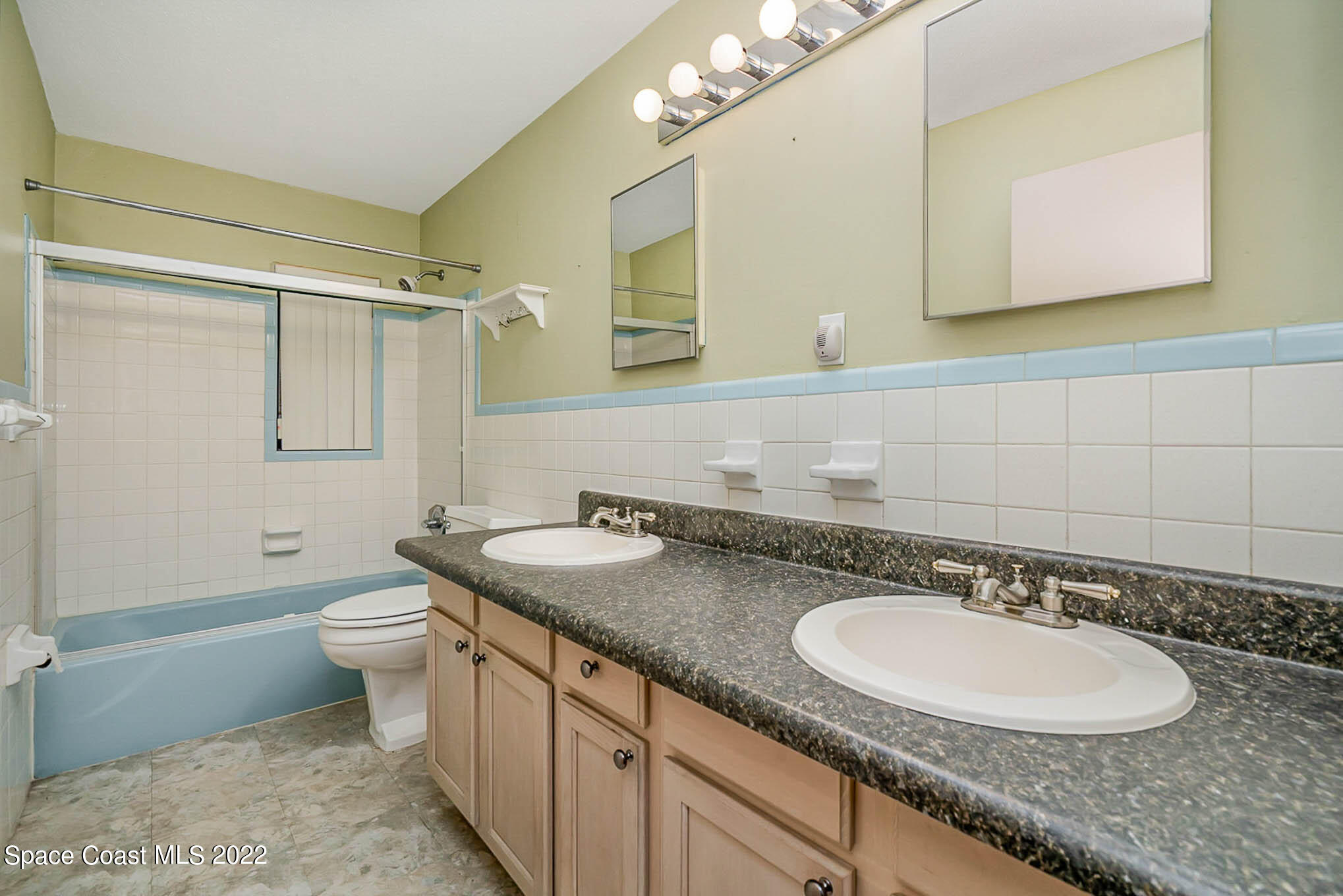 5041 Frederick Avenue