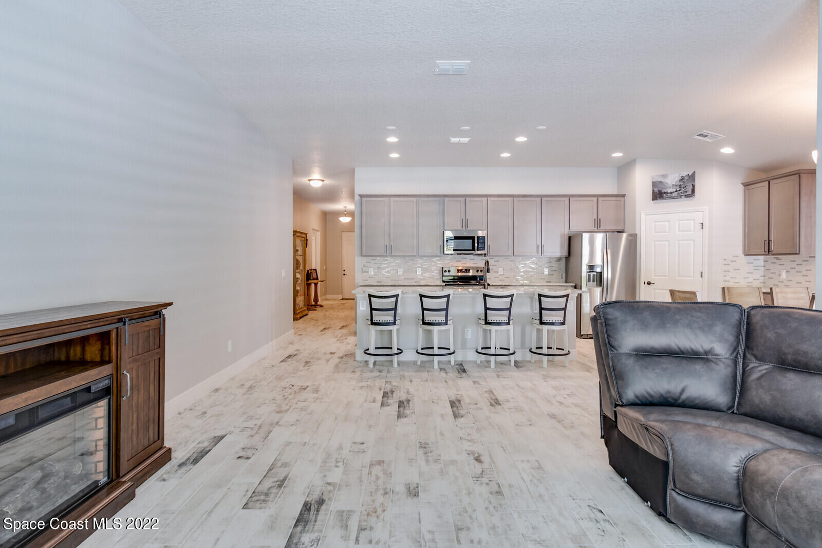 2693 Sam Snead Street