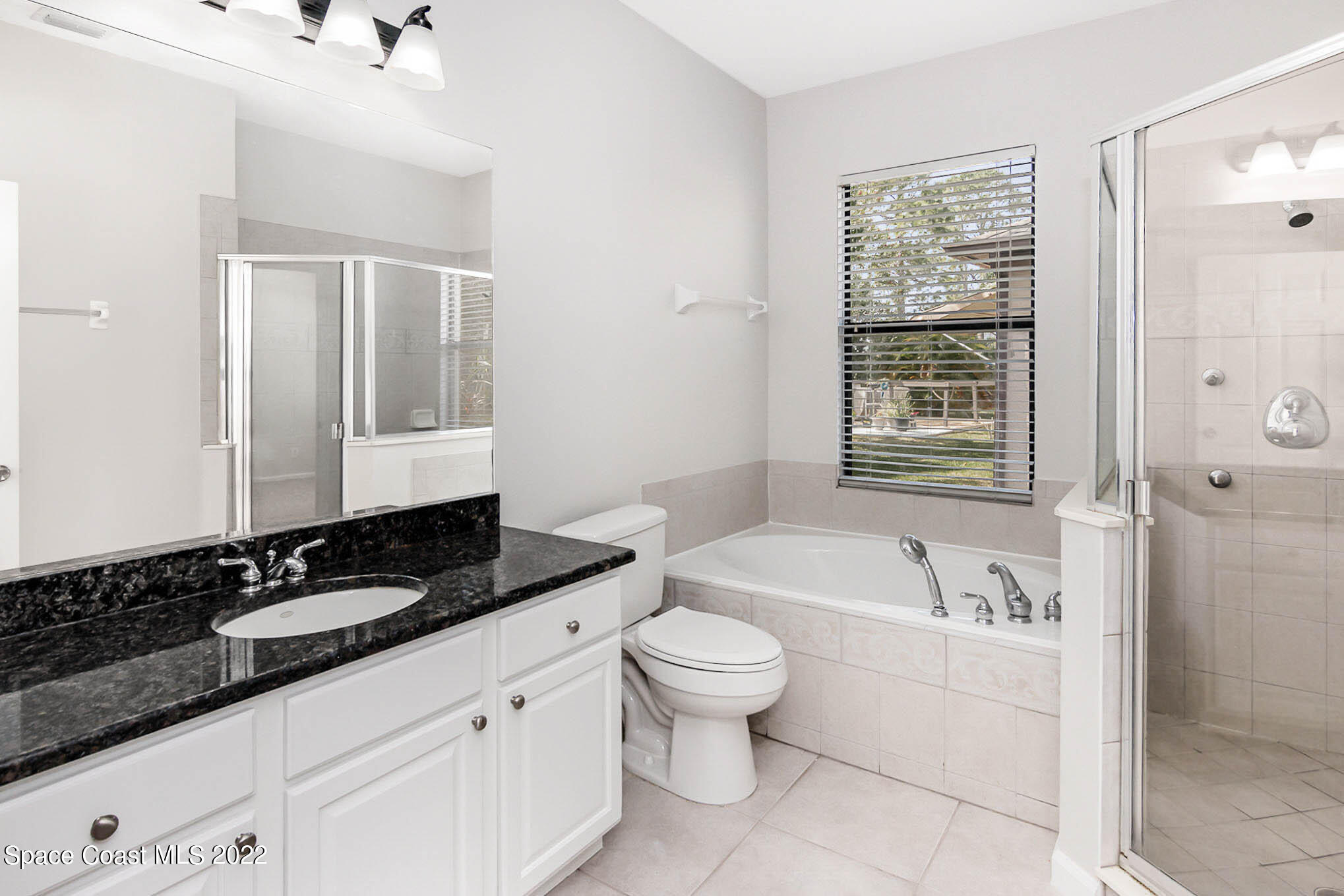 418 Breckenridge Circle SE