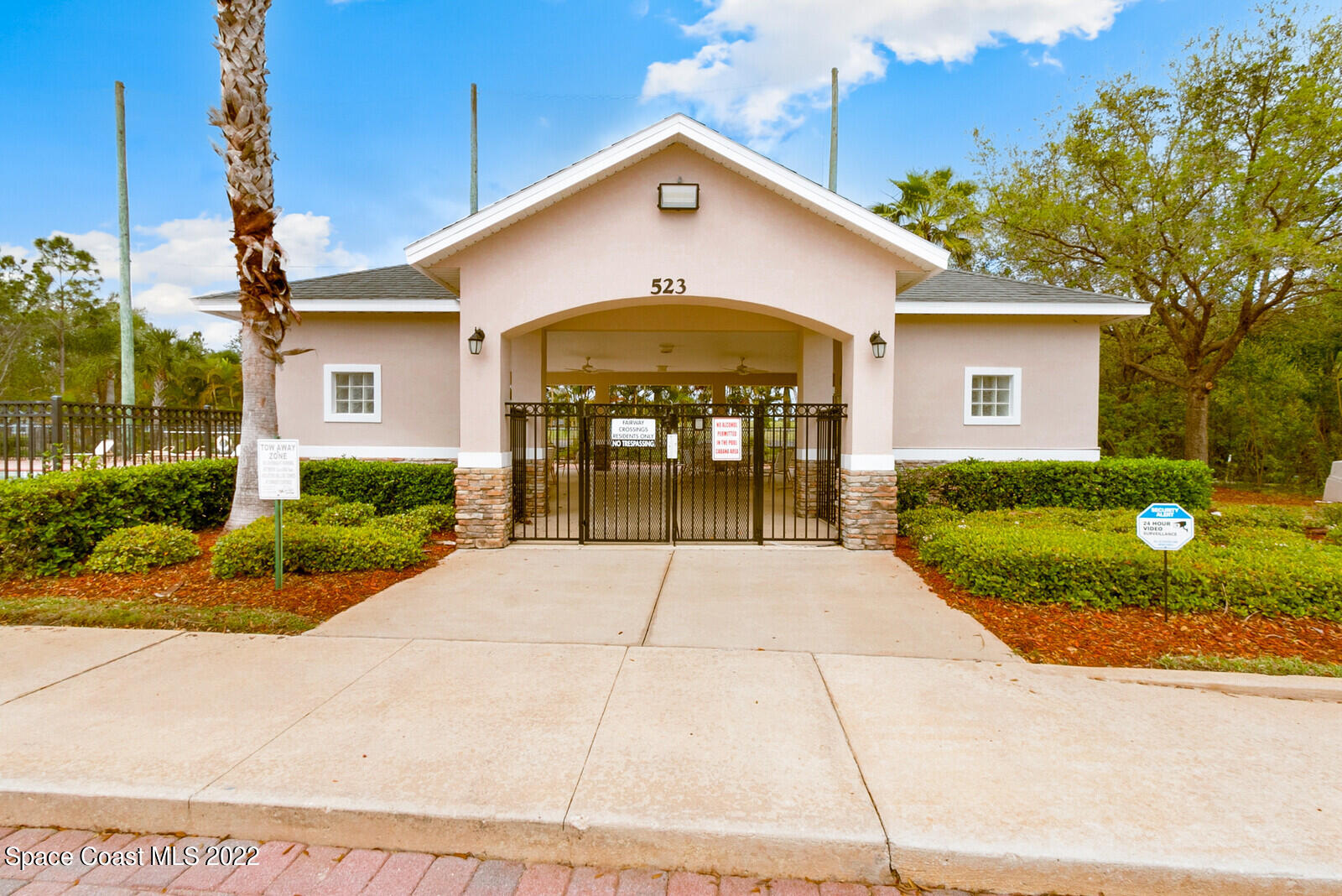 685 Remington Green Drive SE