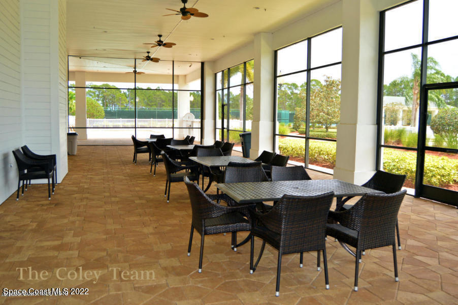 685 Remington Green Drive SE