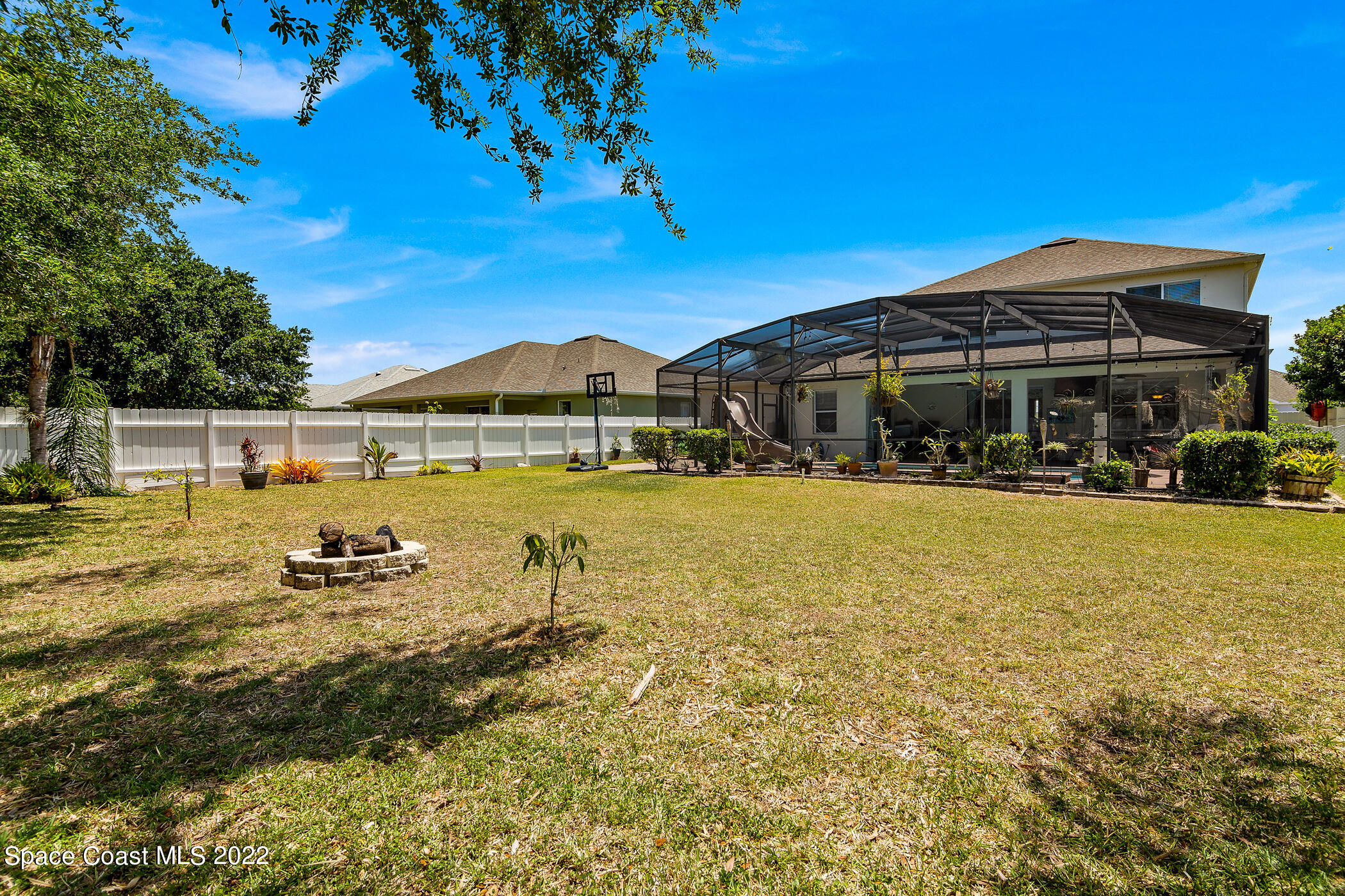 1700 Bridgeport Circle