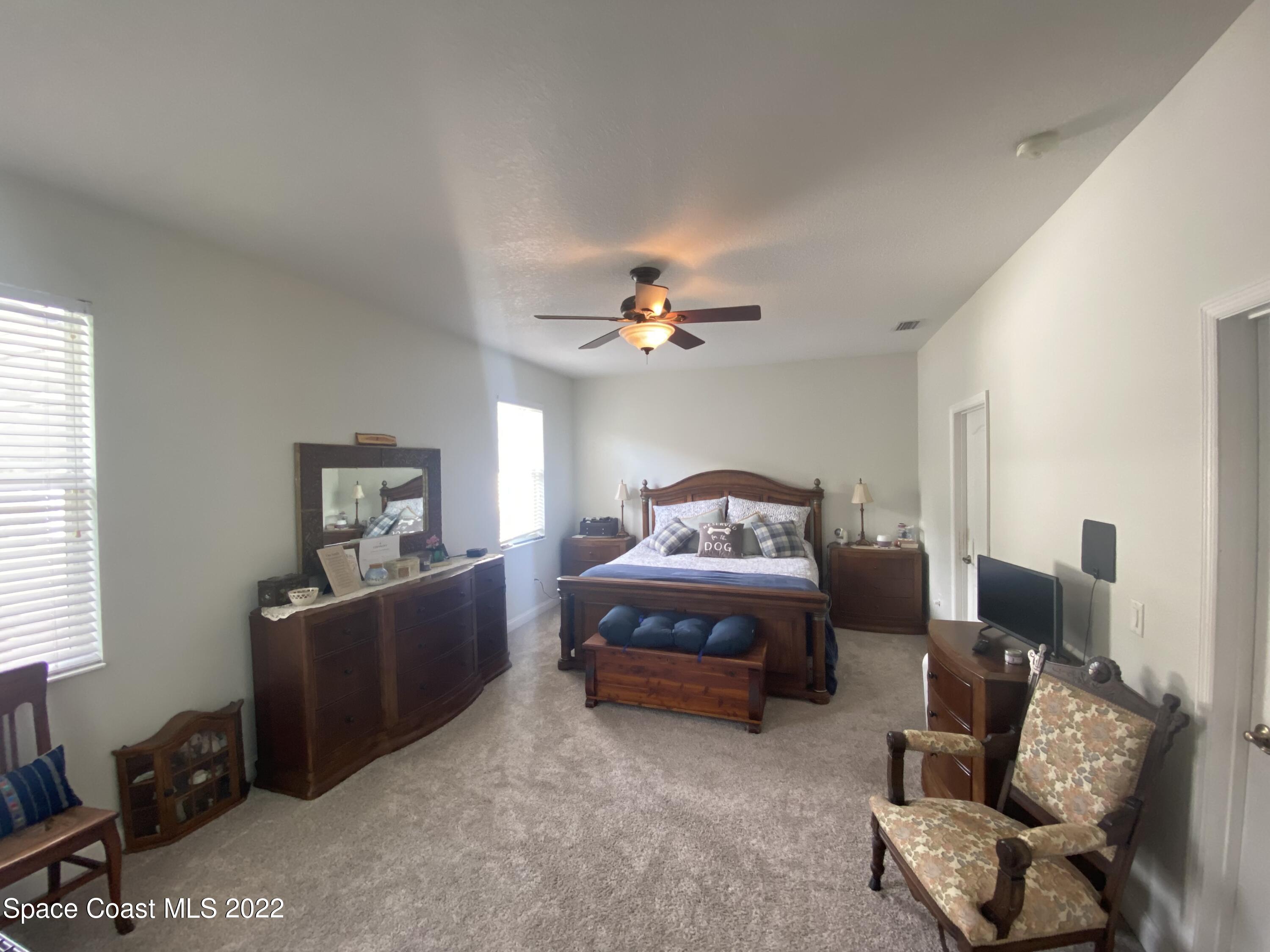 1700 Bridgeport Circle