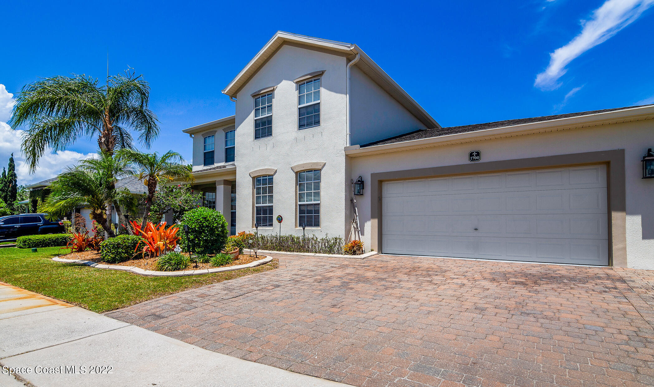 1700 Bridgeport Circle