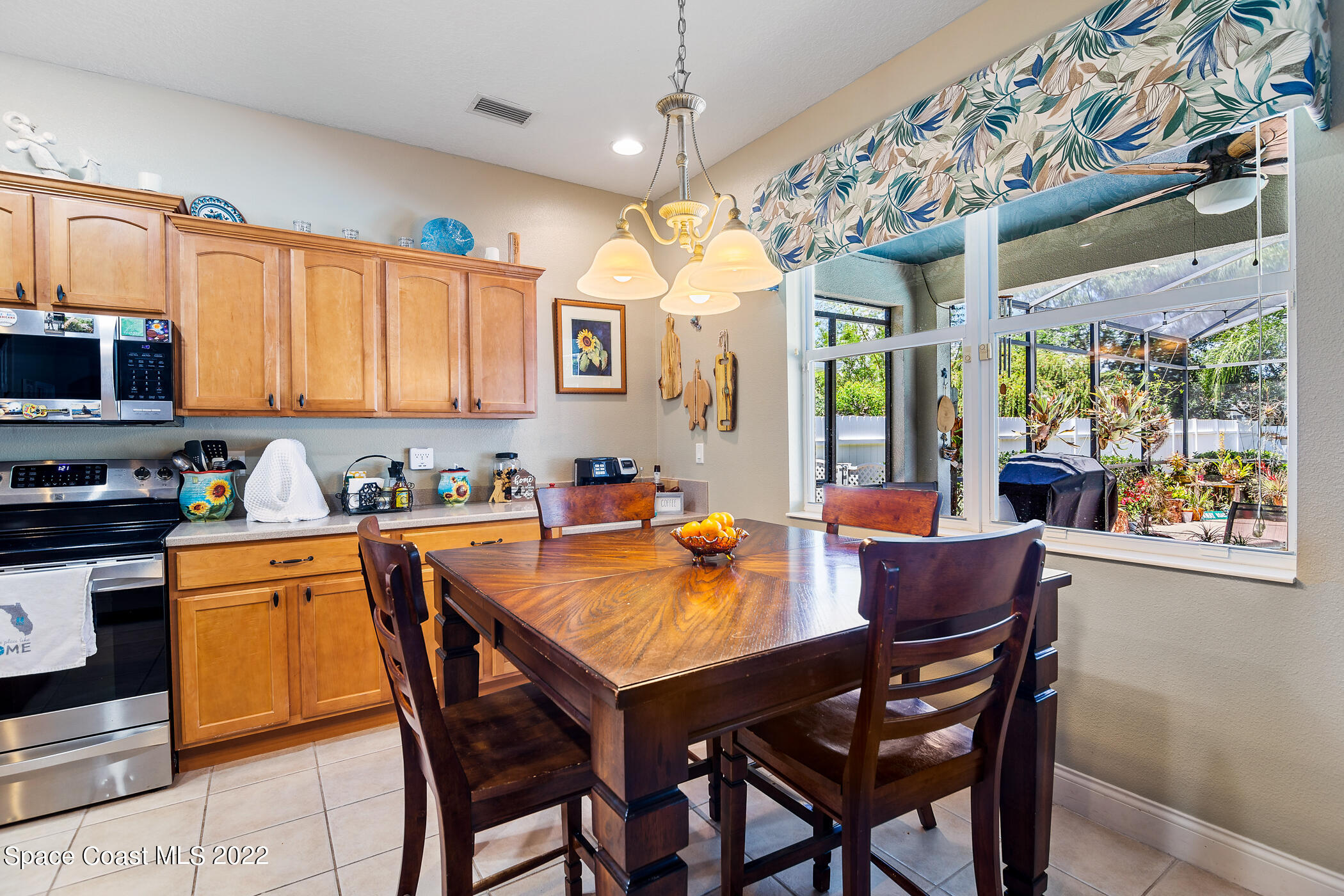 1700 Bridgeport Circle