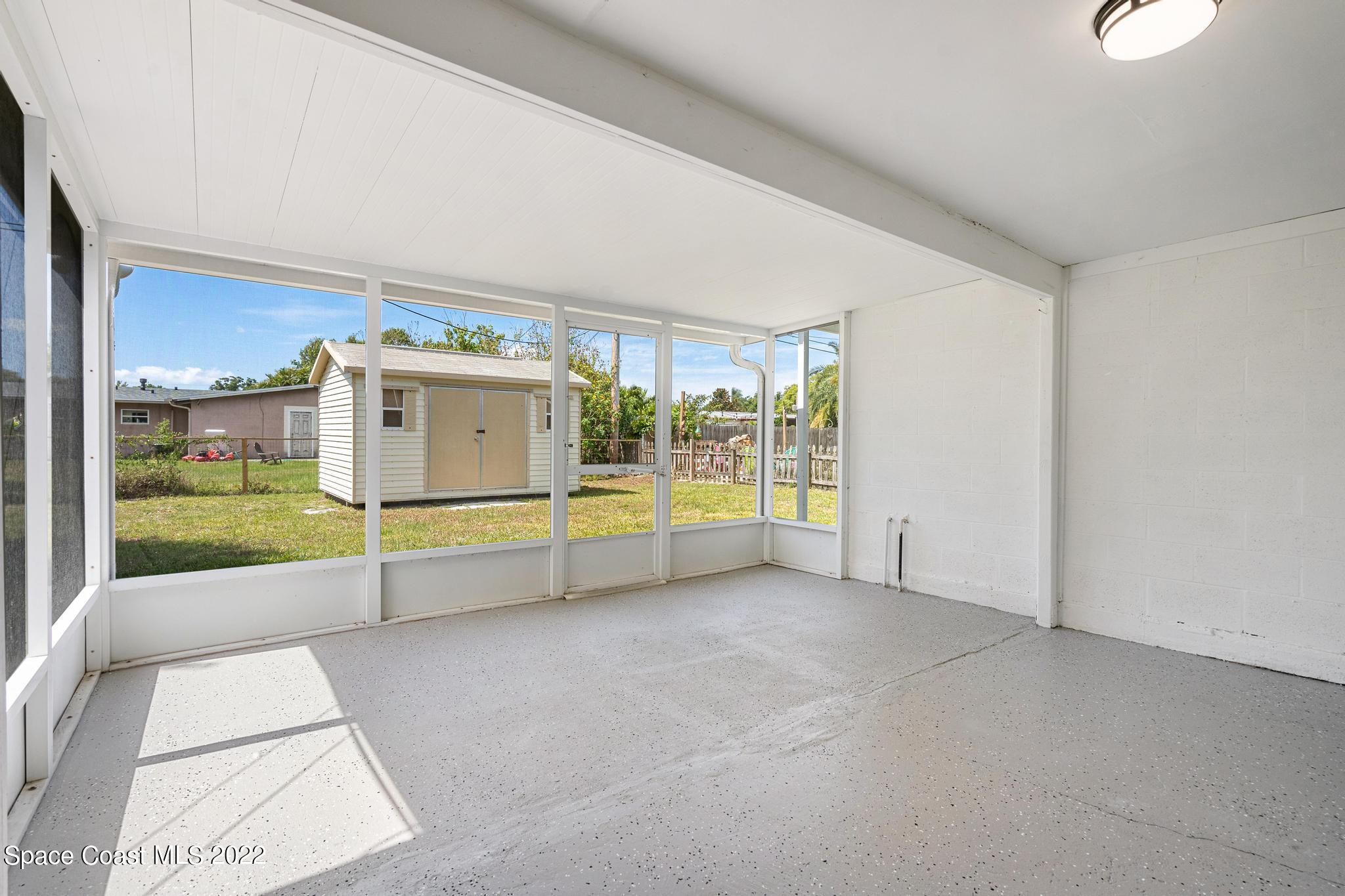 3143 Elizabeth Street