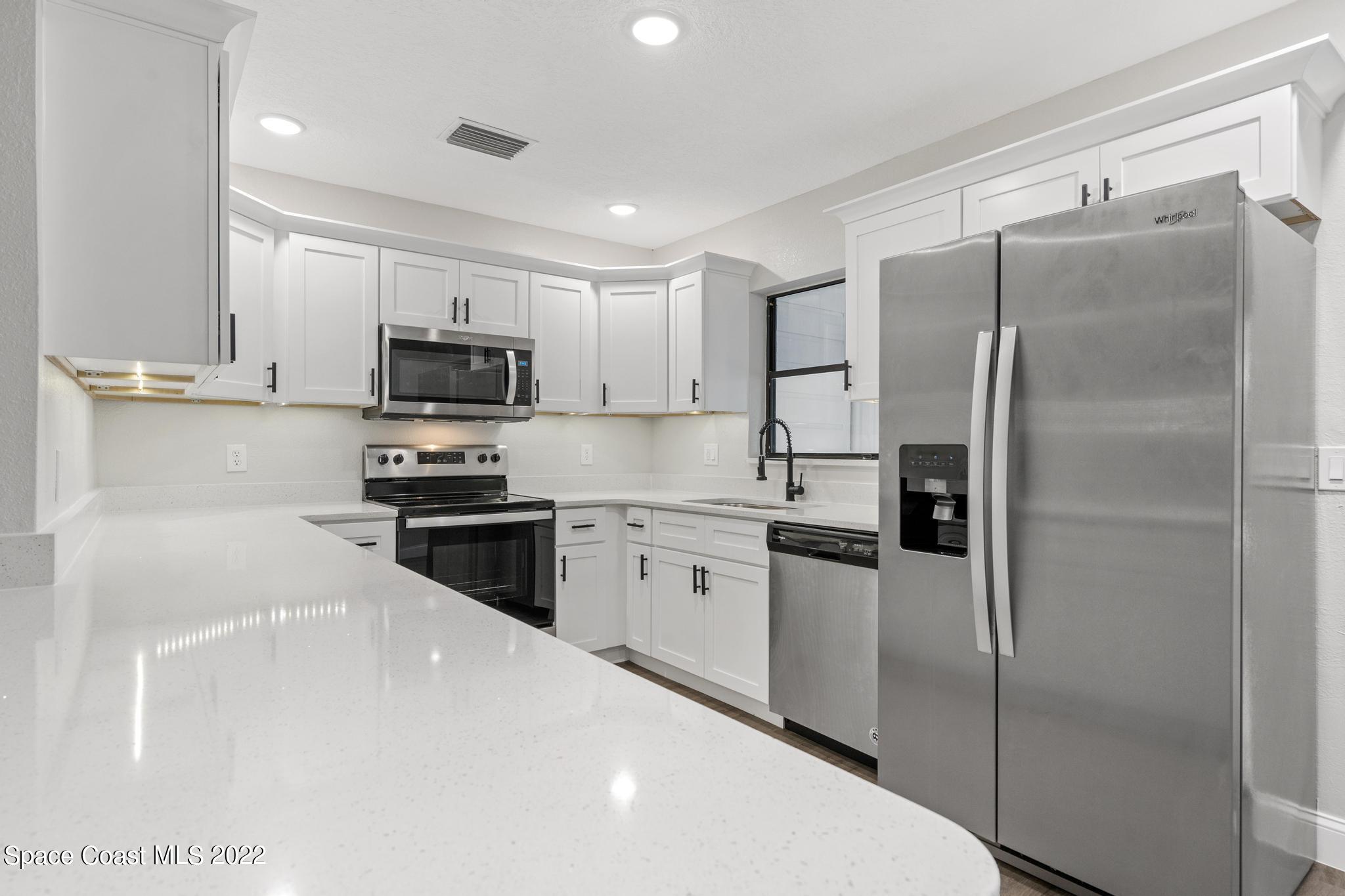 3143 Elizabeth Street