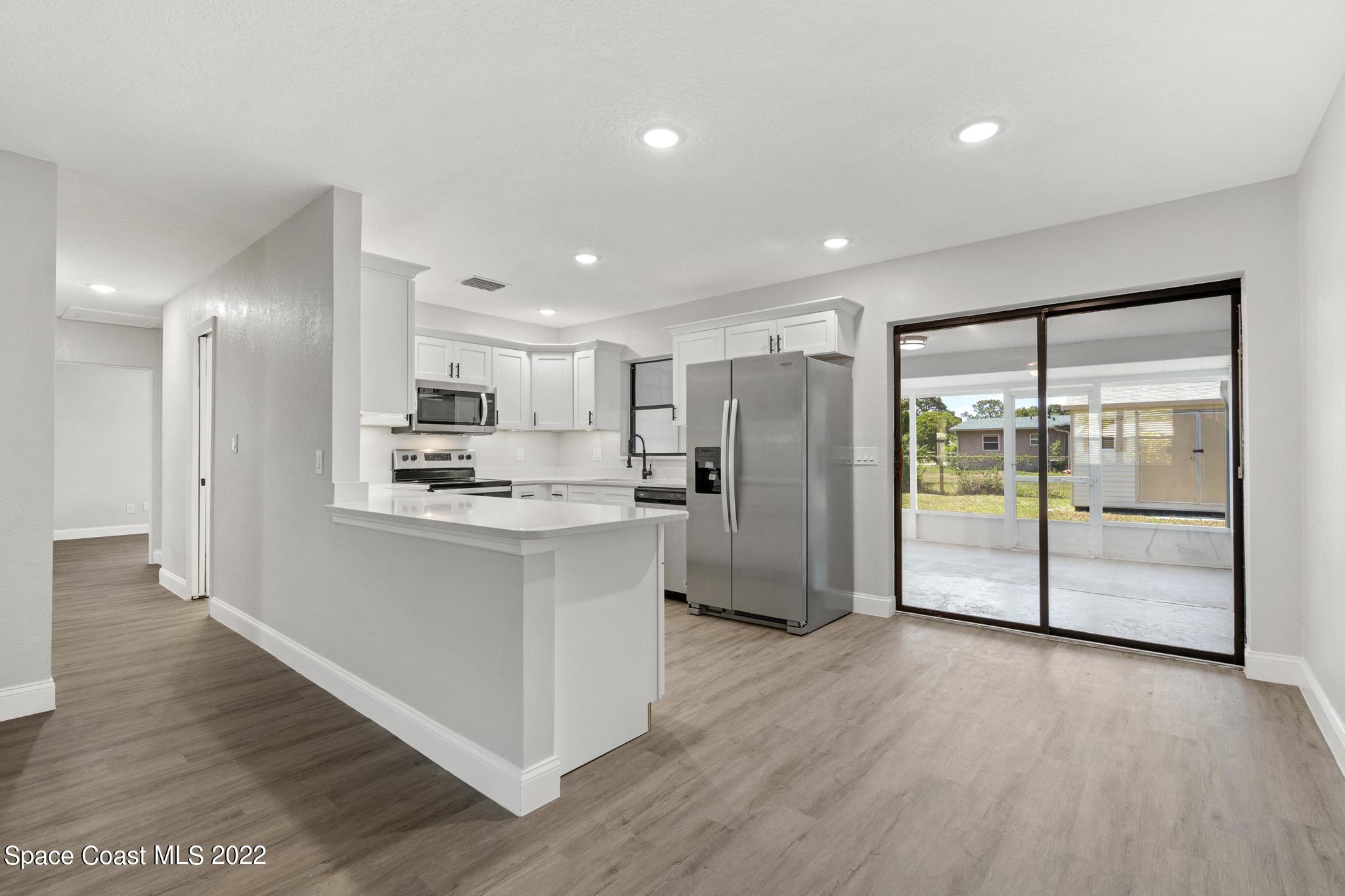 3143 Elizabeth Street